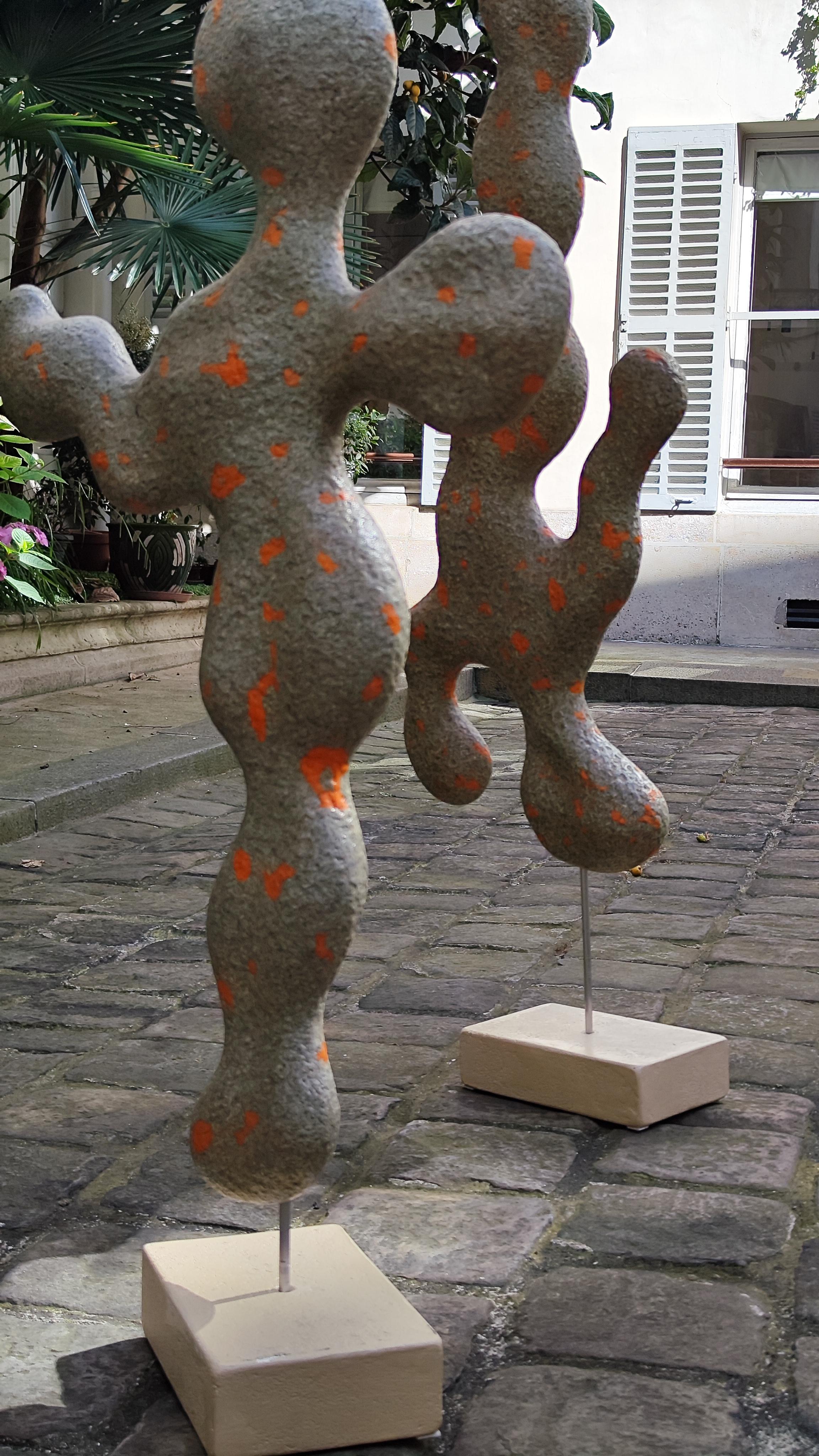 Sculptures en résine à la manière de Jean Arp, Picasso, France, fin des années 1970 en vente 2