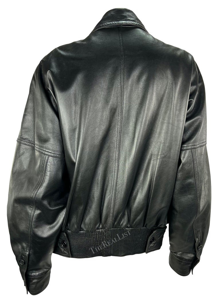 80s Black Embossed Leather Bomber Jacket / Large 