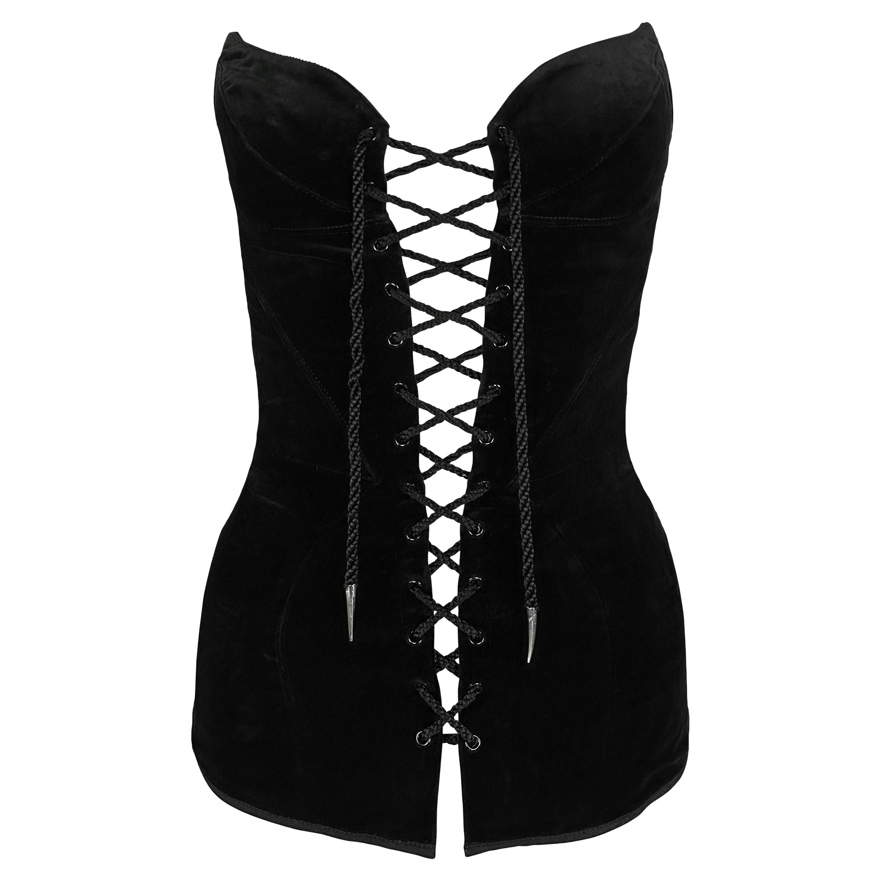 Late 1980s Thierry Mugler Velvet Lace-Up Pointed Strapless Bustier Corset Black In Excellent Condition For Sale In West Hollywood, CA