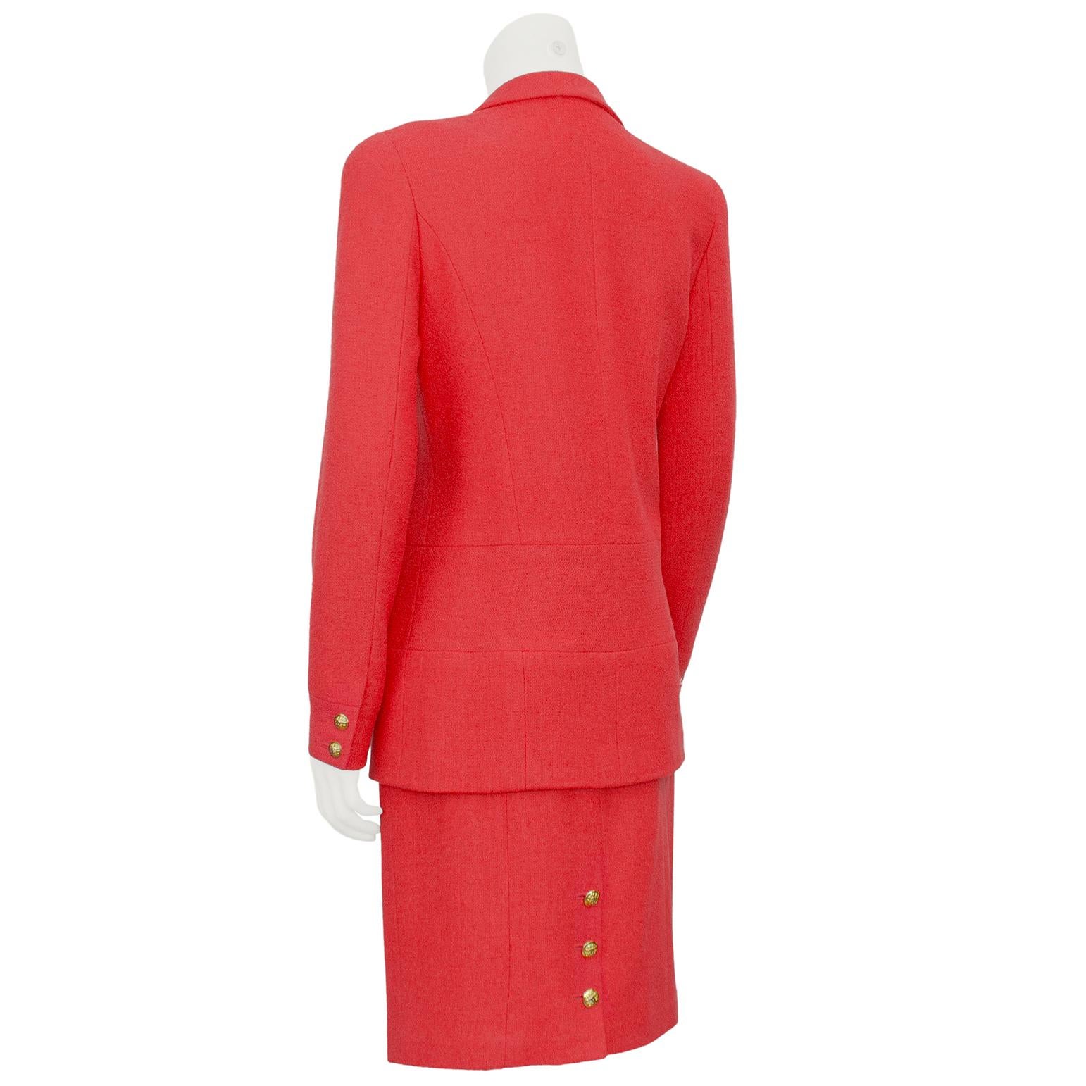 Ende der 1990er Chanel Korallenrock-Anzug aus Wolle (Rot) im Angebot