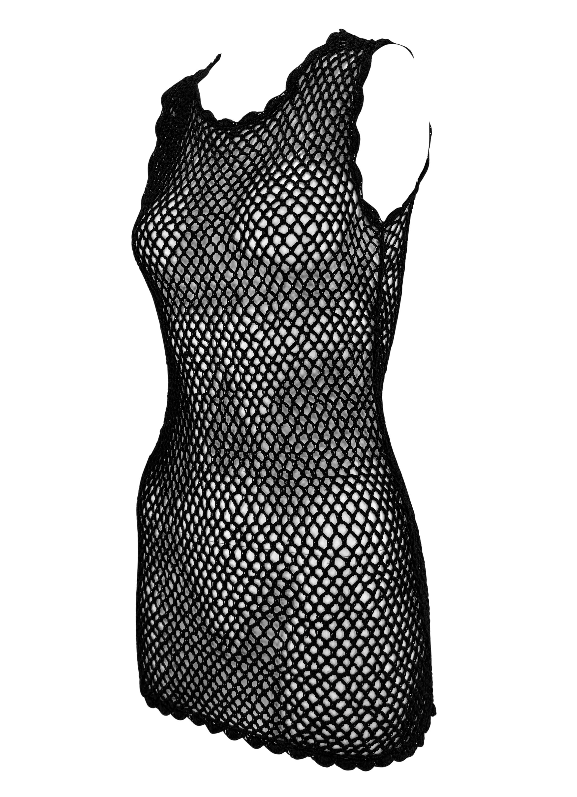Finales de los 90 Dolce & Gabbana Mini vestido negro de punto de ganchillo transparente Negro en venta