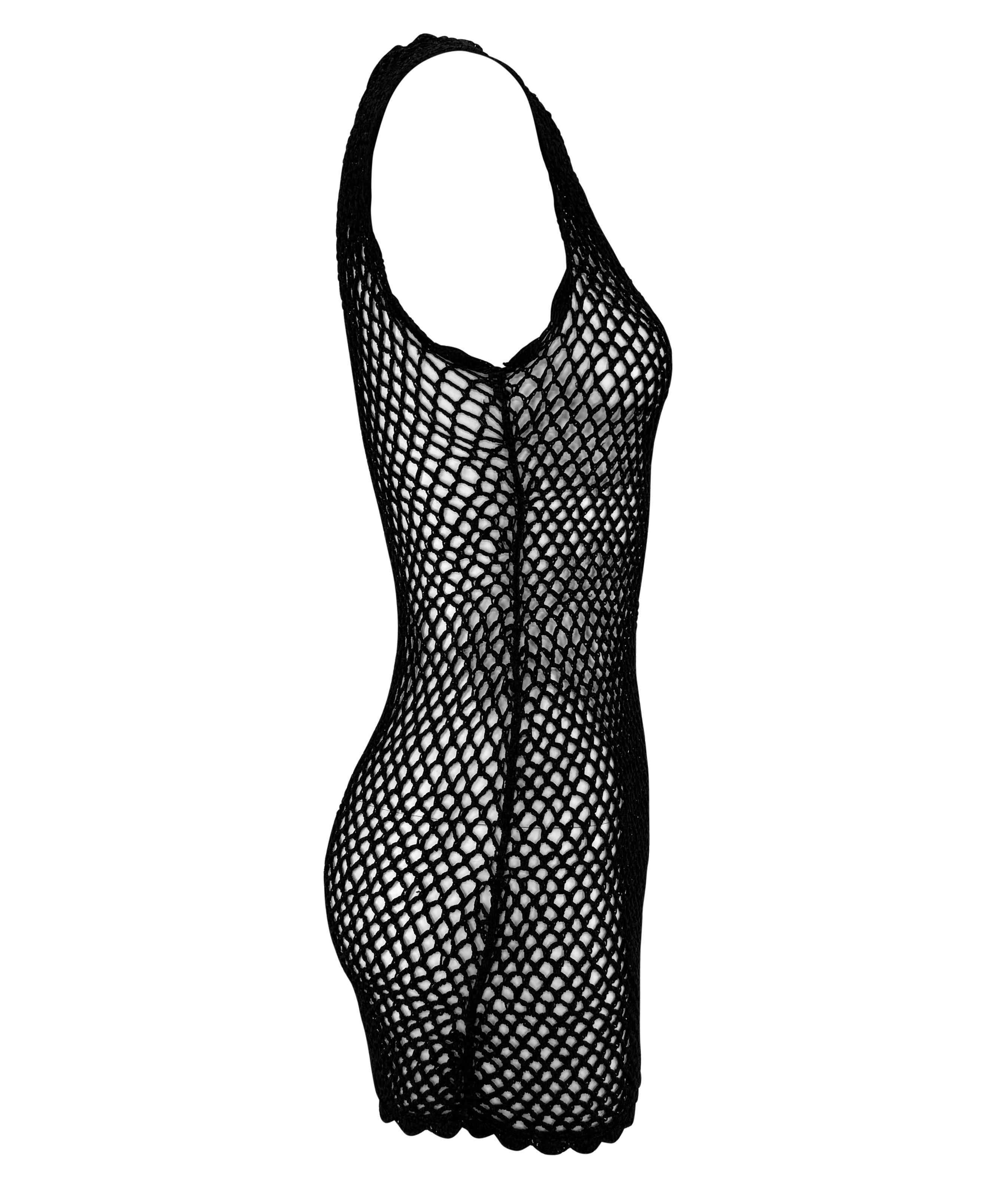 Finales de los 90 Dolce & Gabbana Mini vestido negro de punto de ganchillo transparente en venta 1