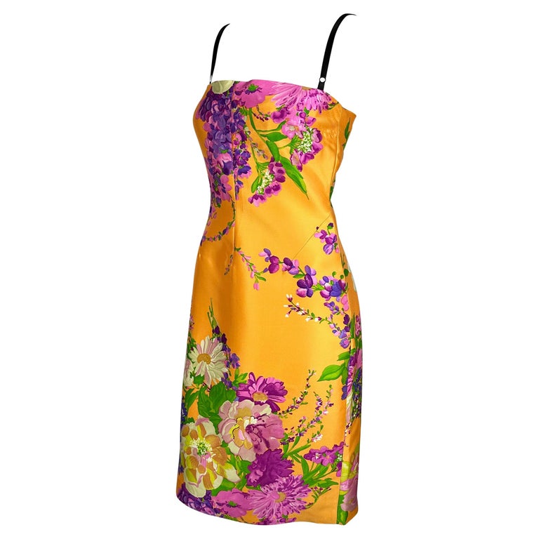 1990s Dolce & Gabbana Pretty Floral Fitted Dress