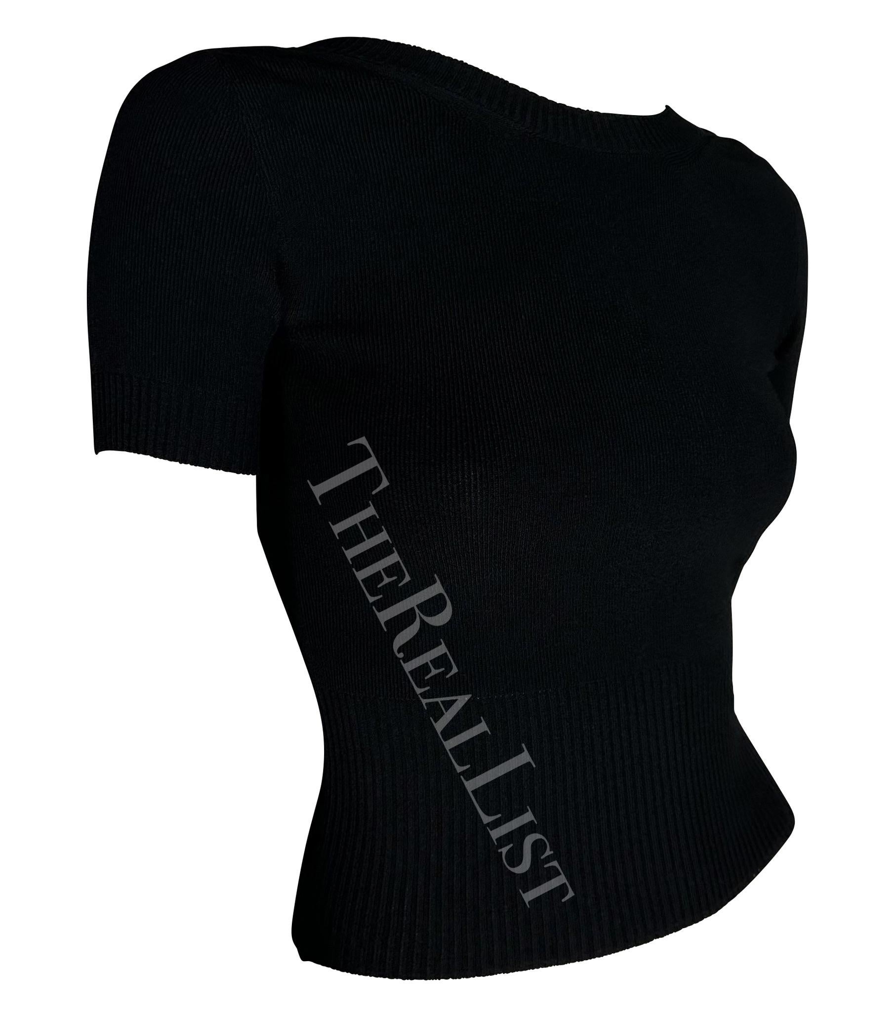Late 1990s Dolce & Gabbana Runway Black Knit Backless Sweater Crop Top In Excellent Condition For Sale In West Hollywood, CA