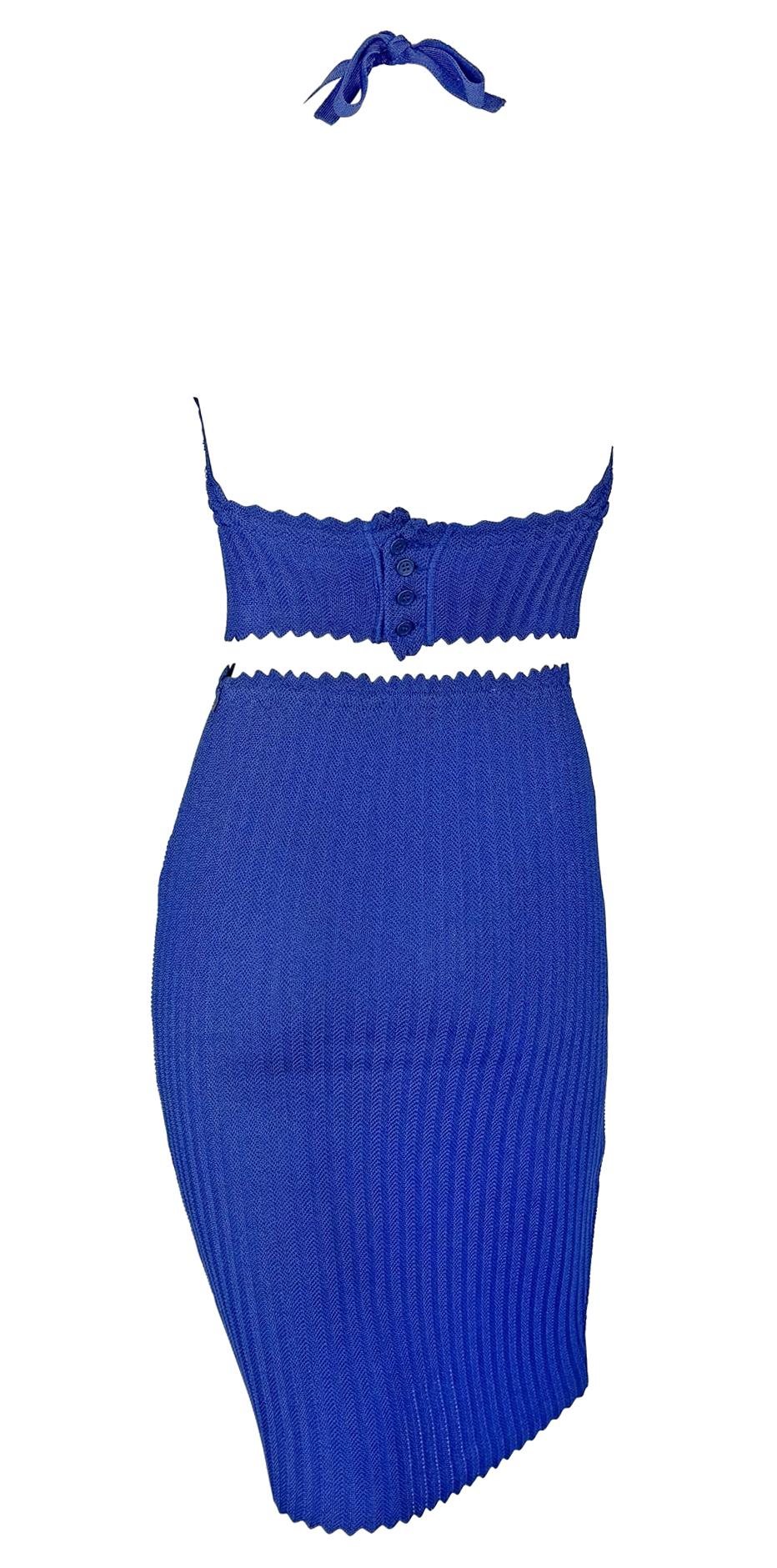 De las mujeres Finales de los 90 Fendi by Karl Lagerfeld Conjunto de falda bralette de punto recortado azul en venta