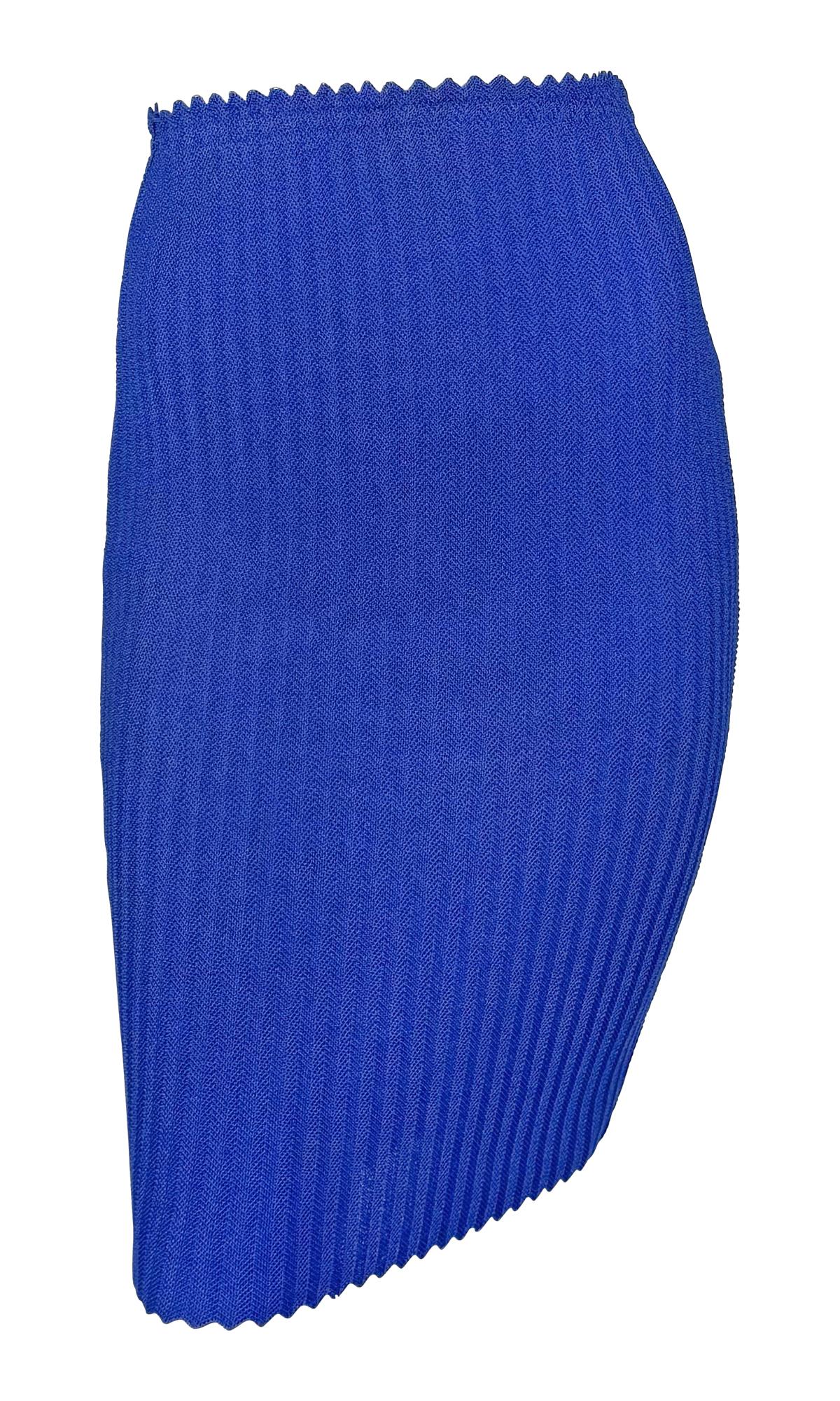 Finales de los 90 Fendi by Karl Lagerfeld Conjunto de falda bralette de punto recortado azul en venta 3
