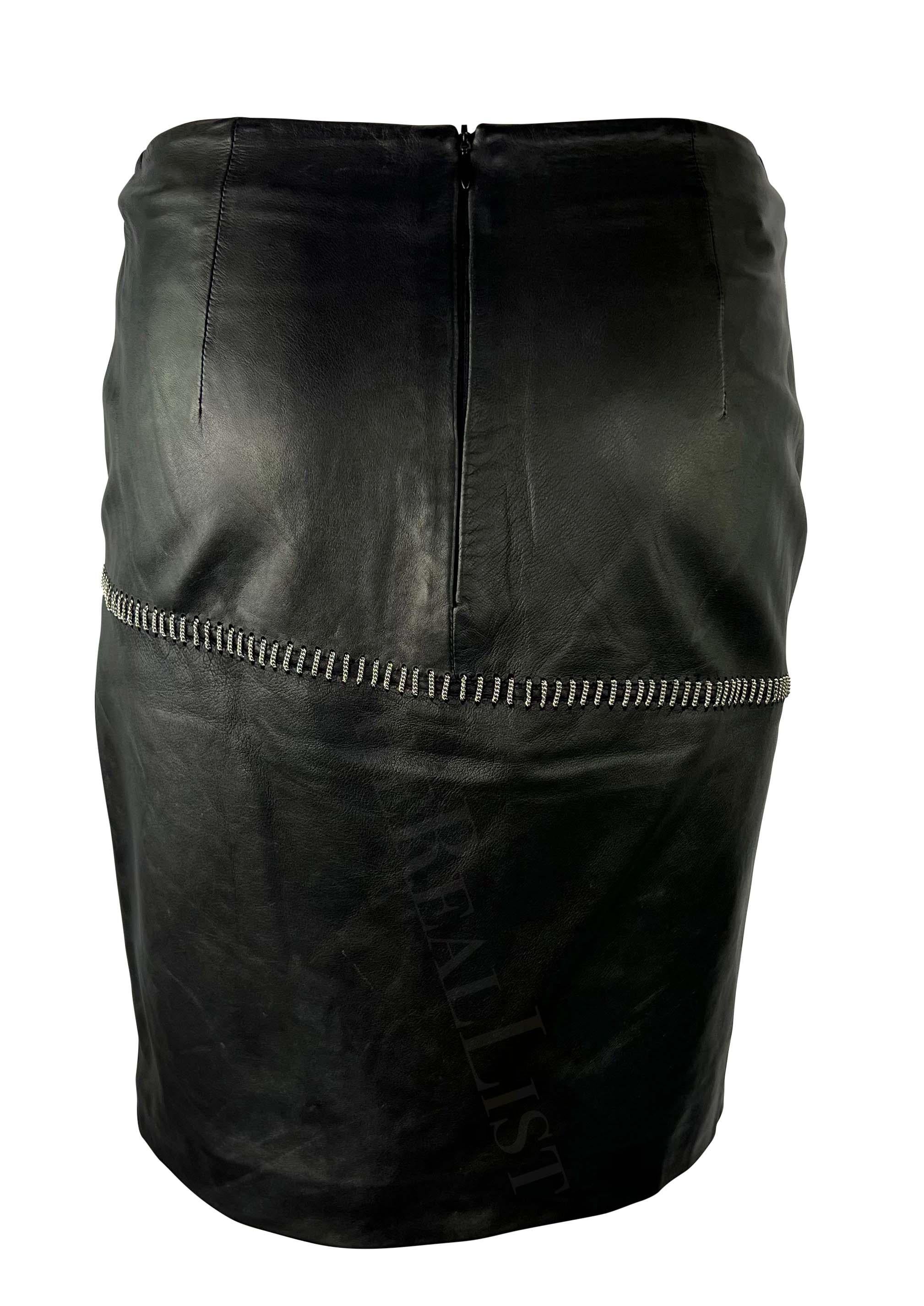 S/S 1999 Gianni Versace by Donatella Black Leather Silver Chain Mini Skirt For Sale 1