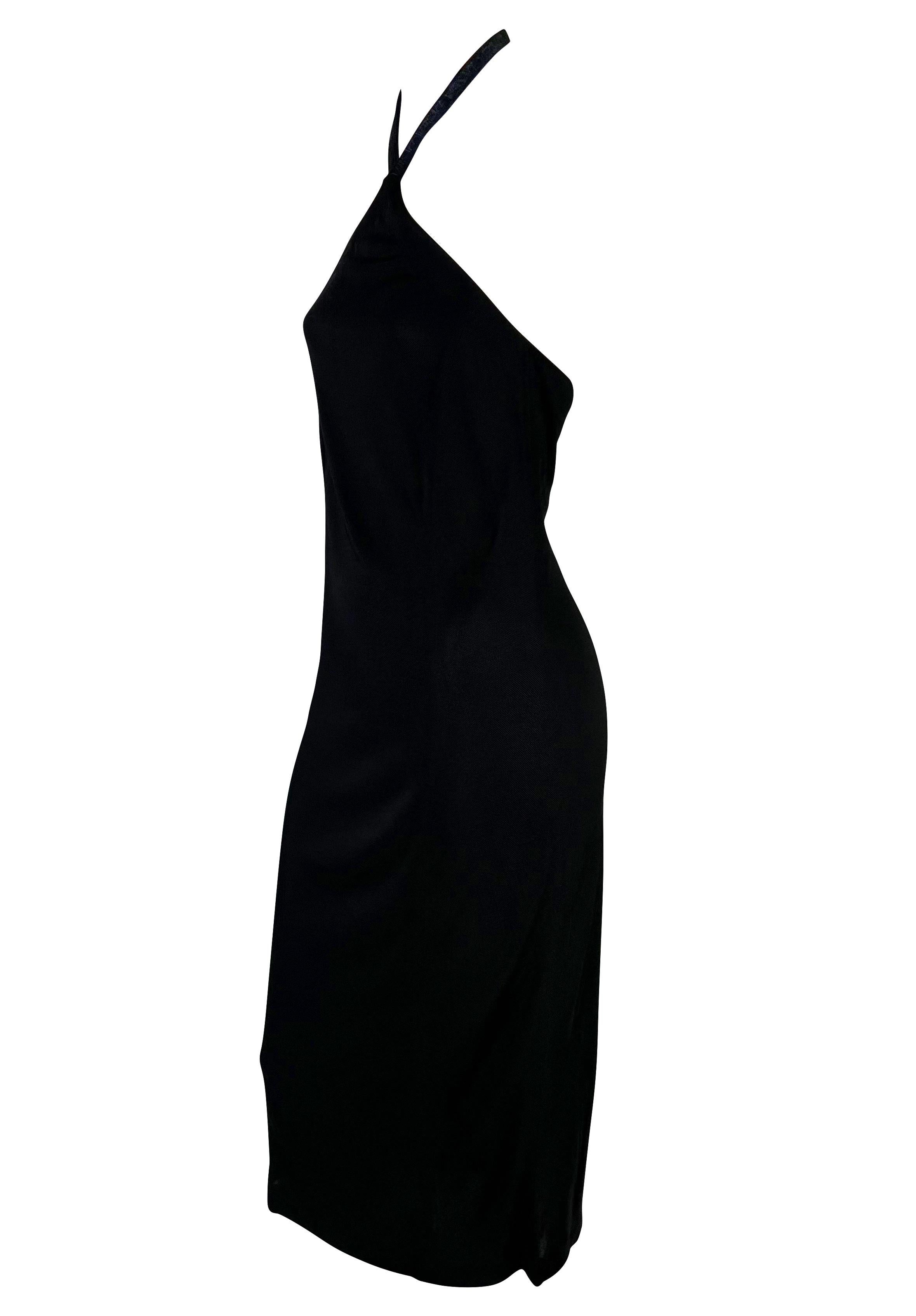 Noir Robe noire à col bénitier extensible Gianni Versace by Donatella Logo de la fin des années 1990 en vente