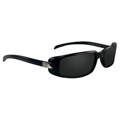 Late 1990s Gucci by Tom Ford Matte Black Silver Logo Plaque Thin Sunglasses