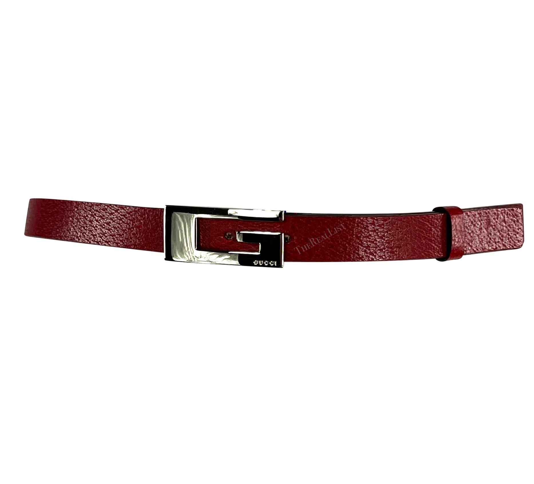 S/S 1998 Gucci by Tom Ford Red Leather G Rectangular Logo Buckle Belt In Good Condition For Sale In West Hollywood, CA