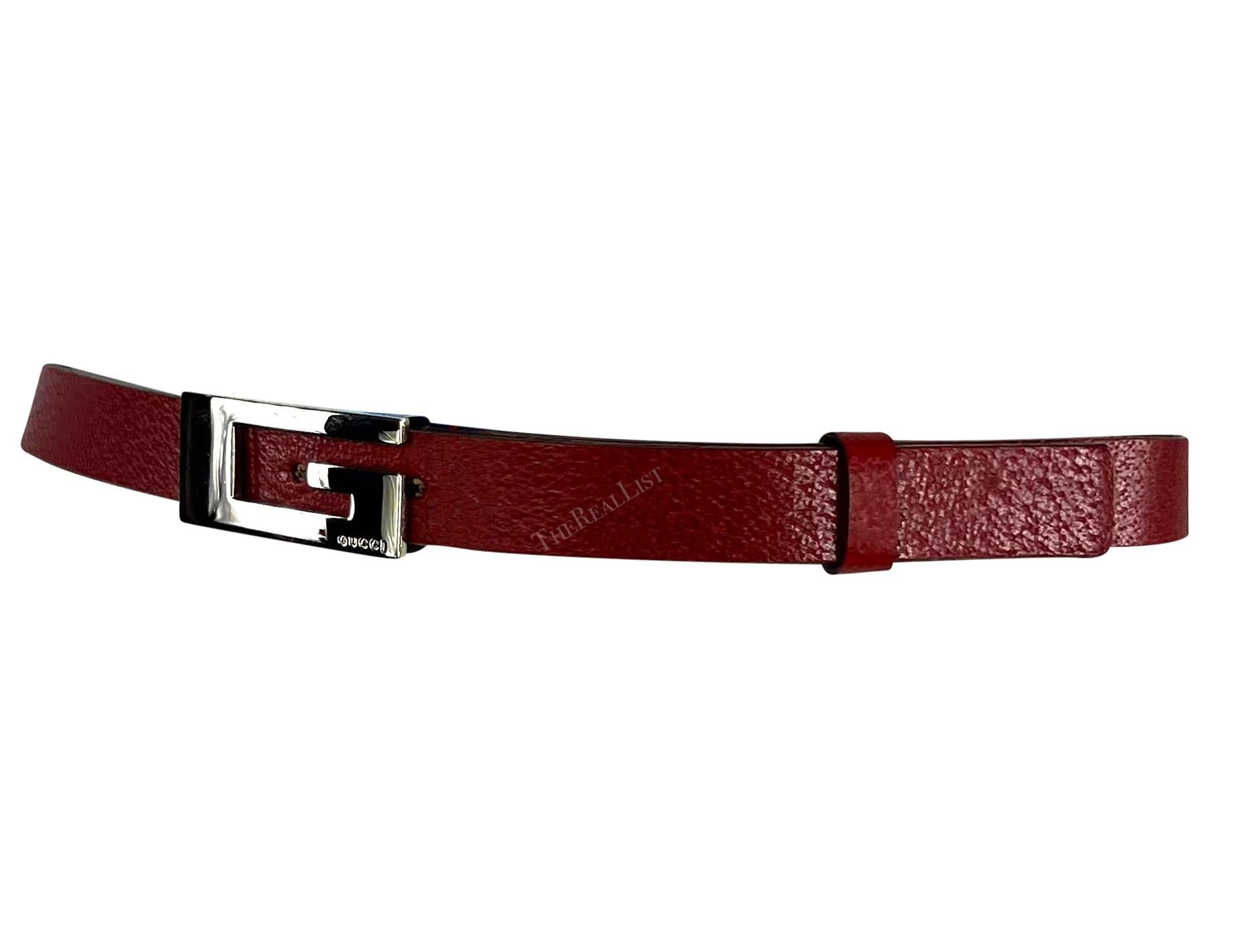 Women's S/S 1998 Gucci by Tom Ford Red Leather G Rectangular Logo Buckle Belt For Sale