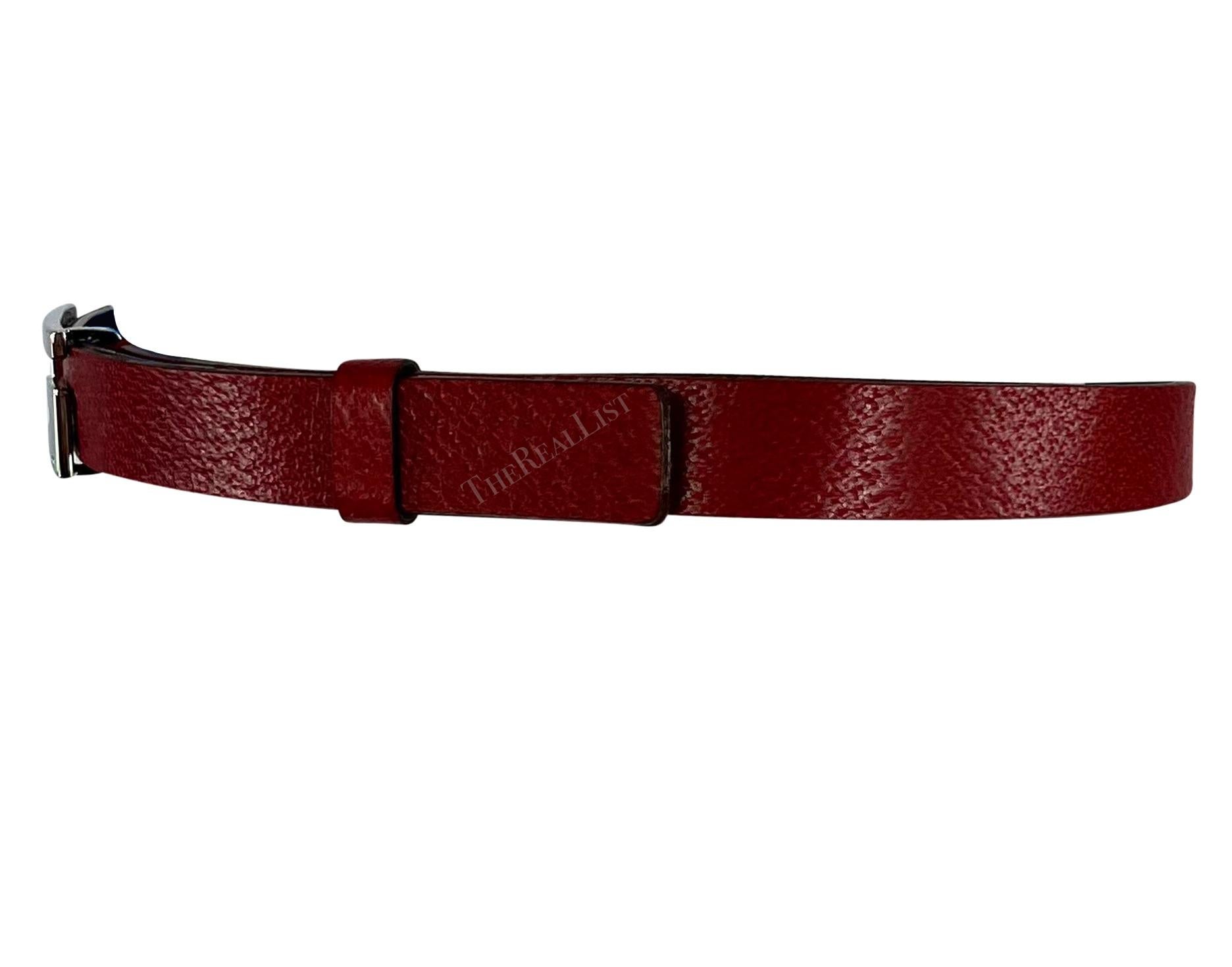 S/S 1998 Gucci by Tom Ford Red Leather G Rectangular Logo Buckle Belt For Sale 1