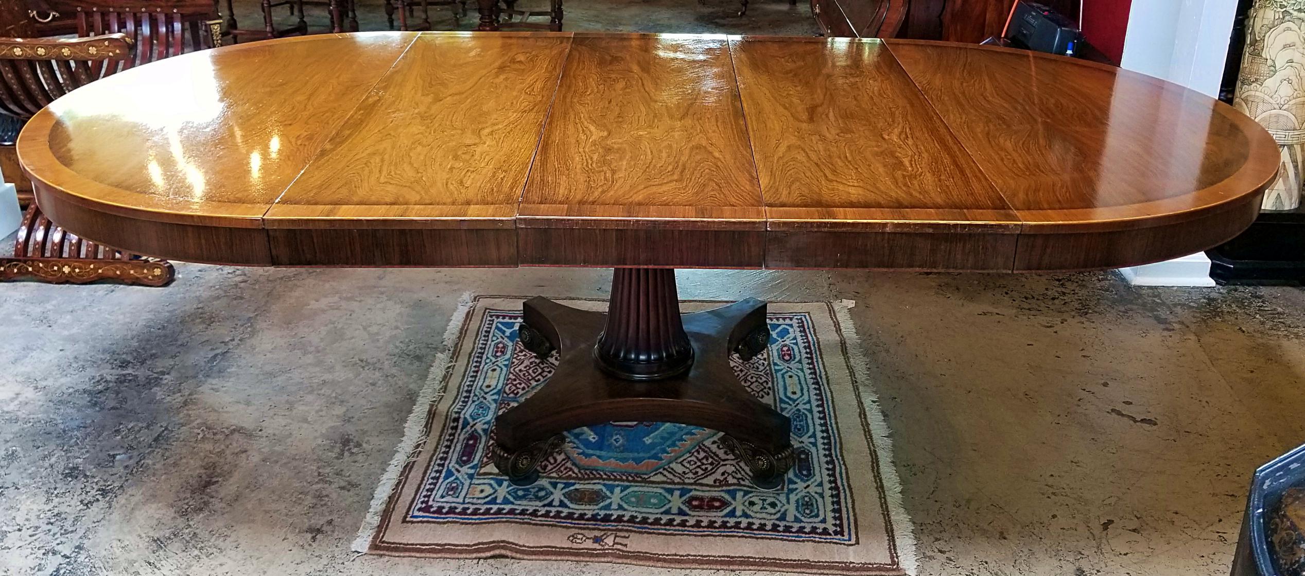 Late 19th Century American Mahogany Extendable Dining or Center Table (Bronze)