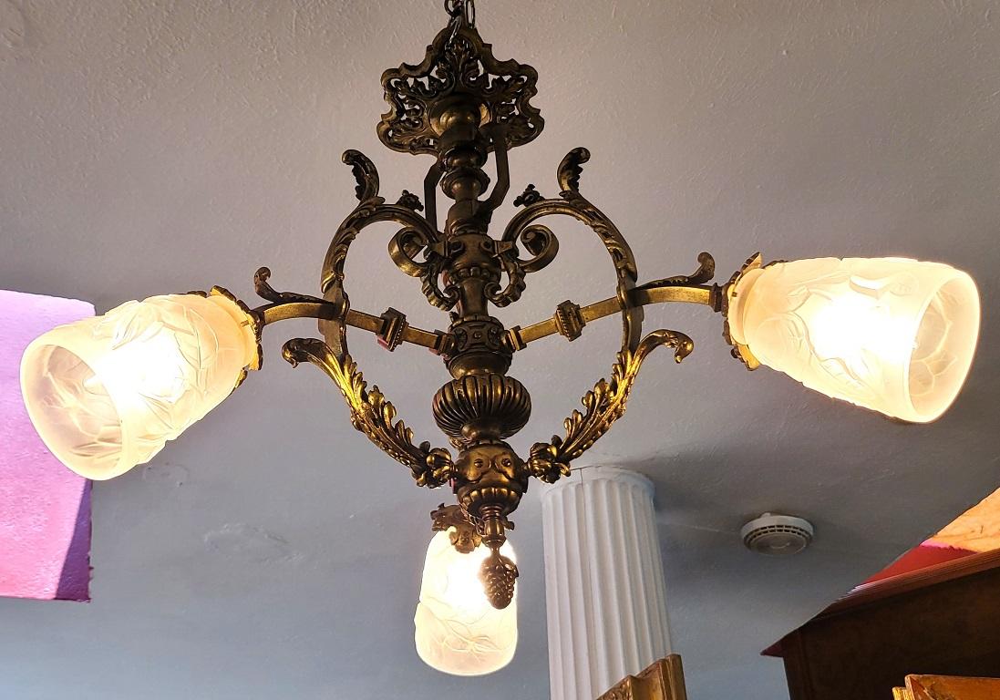 PRESENTING a GORGEOUS & RARE Late 19C French Aesthetic Movement Gilt Bronze Chandelier.

Made in France circa 1890-1900 during the very ‘short lived’, French Aesthetic Movement.

The French Aesthetic Movement only lasted for about 10 years,