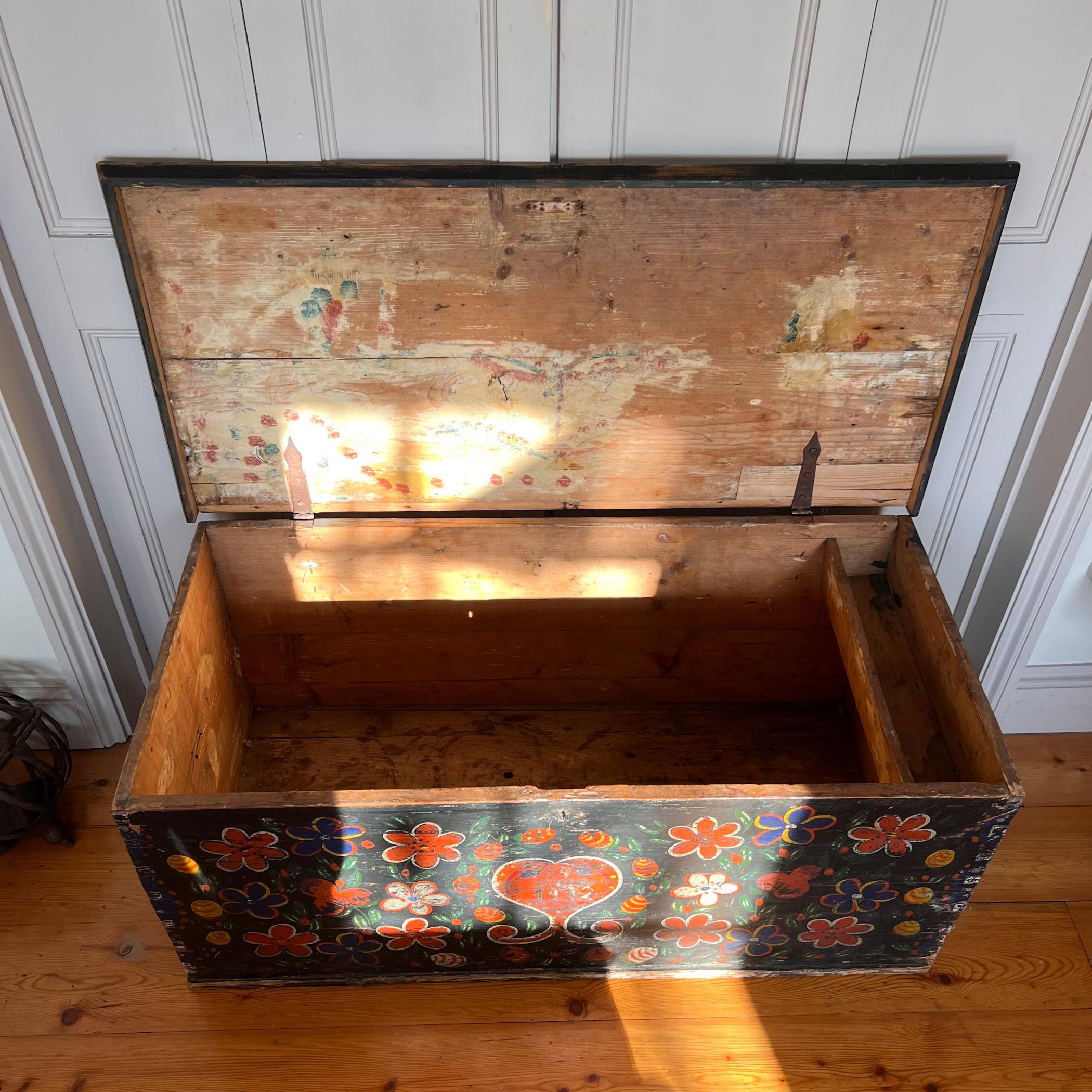 Late 19 C Hand Painted Large Wooden Chest / Trunk from Brittany, France 2