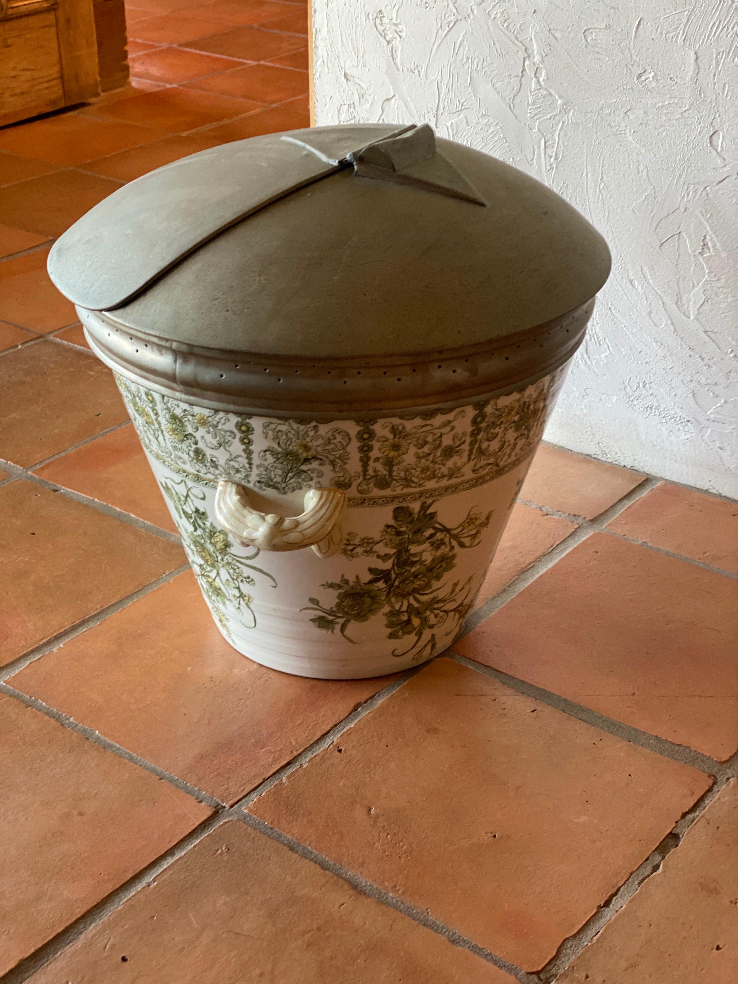 Late 19th-20th Century Continental Tin-Glazed Ceramic Two-Handled Milk Pail 11