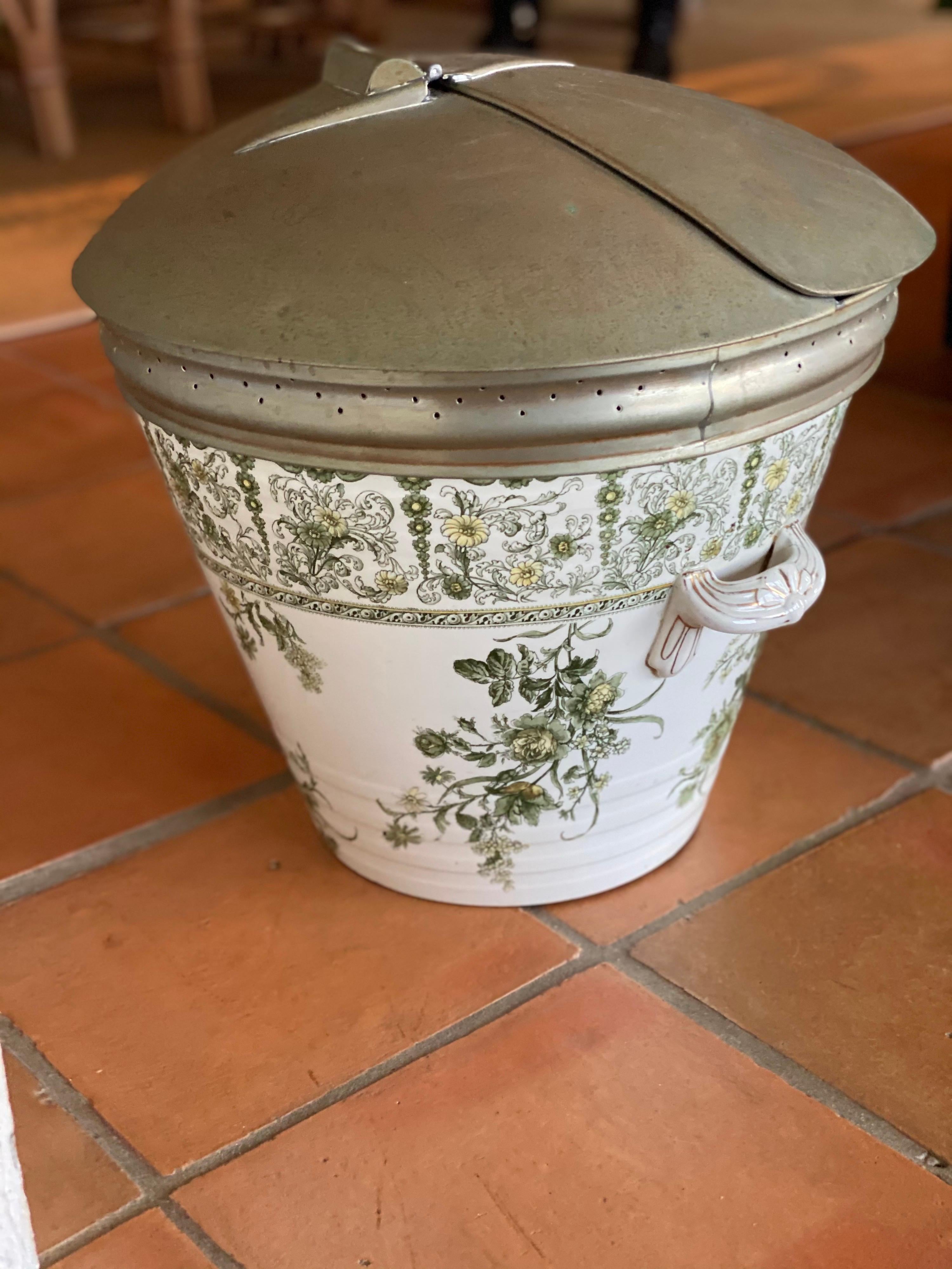Late 19th-20th Century Continental Tin-Glazed Ceramic Two-Handled Milk Pail 13