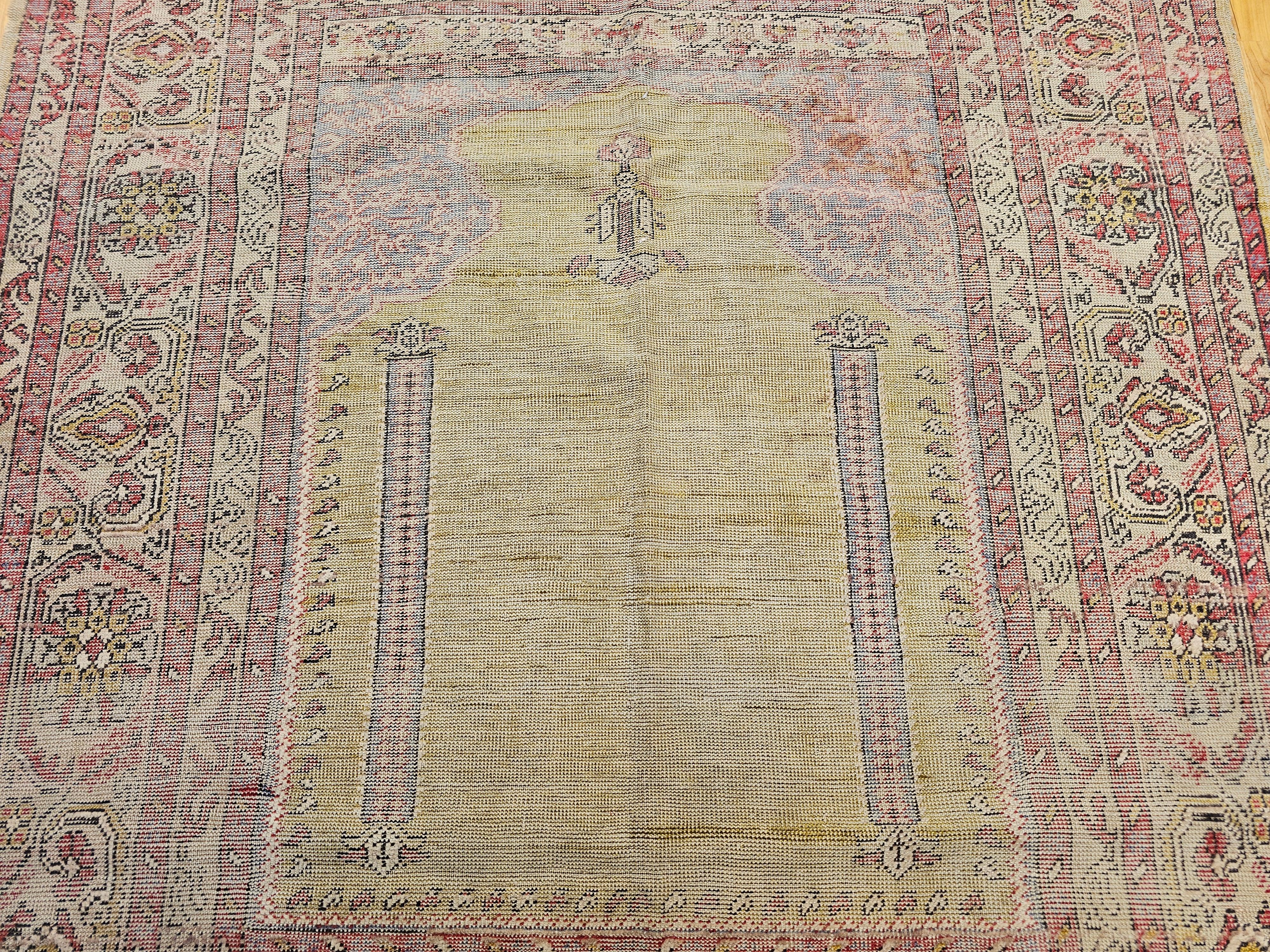Late 19th C. Anatolian Turkish Prayer Rug – Pale Yellow with Pastel Accents In Good Condition For Sale In Barrington, IL