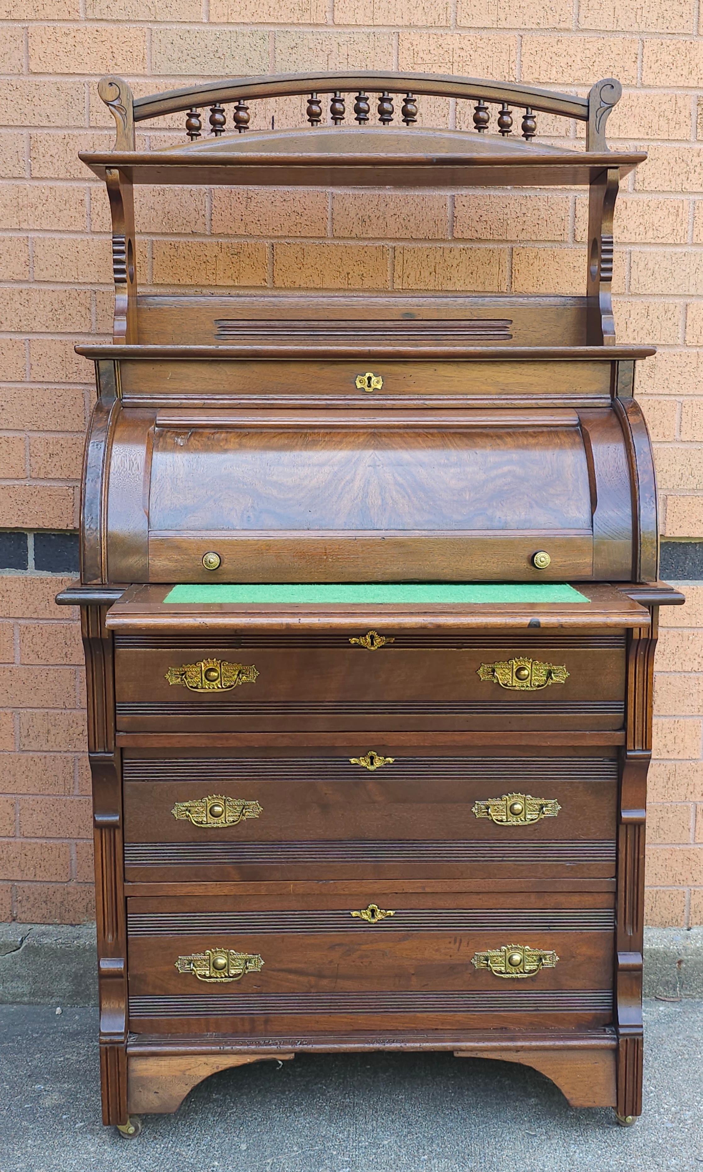 Late 19th C. Four-Part Handcrafted Victorian Walnut Cylinder Front Rolling Desk In Good Condition For Sale In Germantown, MD