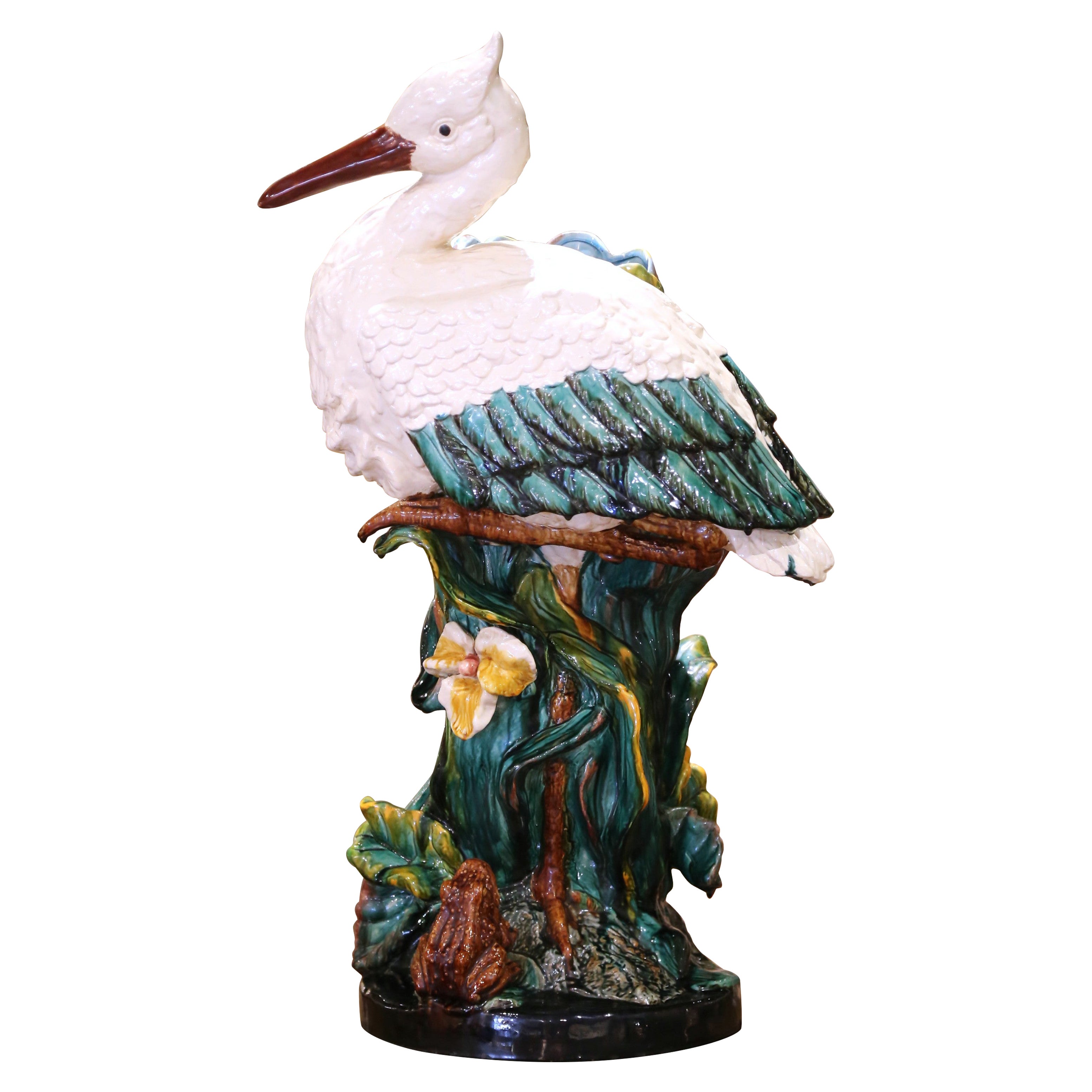 Spätes 19. Jh. Franz�ösischer Barbotine Majolika Schirmständer mit Storch und Frosch im Angebot