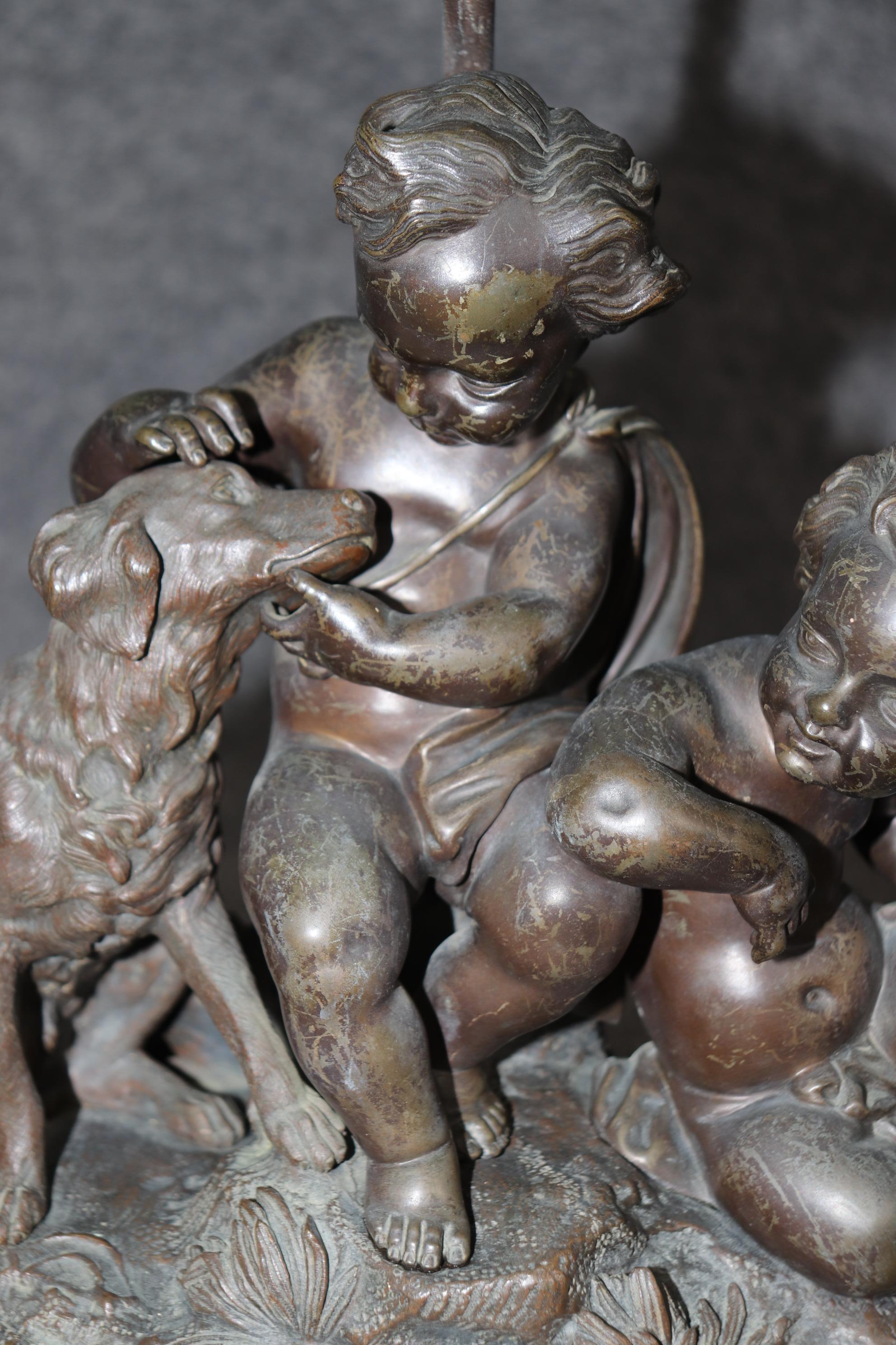Lámpara de bronce estilo Luis XV de finales del siglo XIX firmado por Louis Sauvageau en venta 2