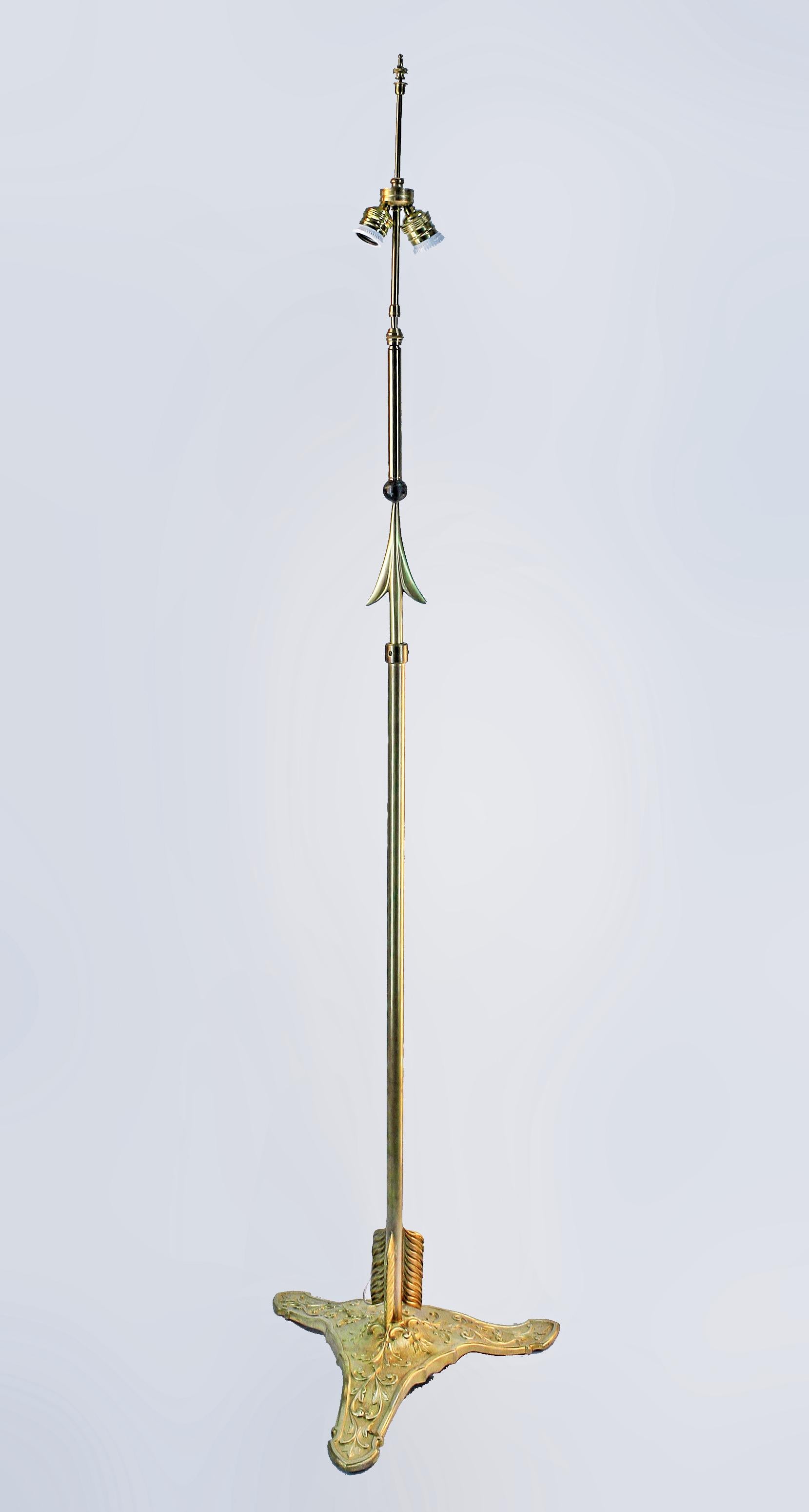 Late 19th century french ormolu/gilt bronze arrow-shaped floor lamp by Maison Jansen

By: Maison Jansen
Material: metal, bronze, cord, ormolu, copper
Technique: cast, gilt, molded, metalwork, patinated
Dimensions: 14 in x 14 in x 62.5 in
Date: late