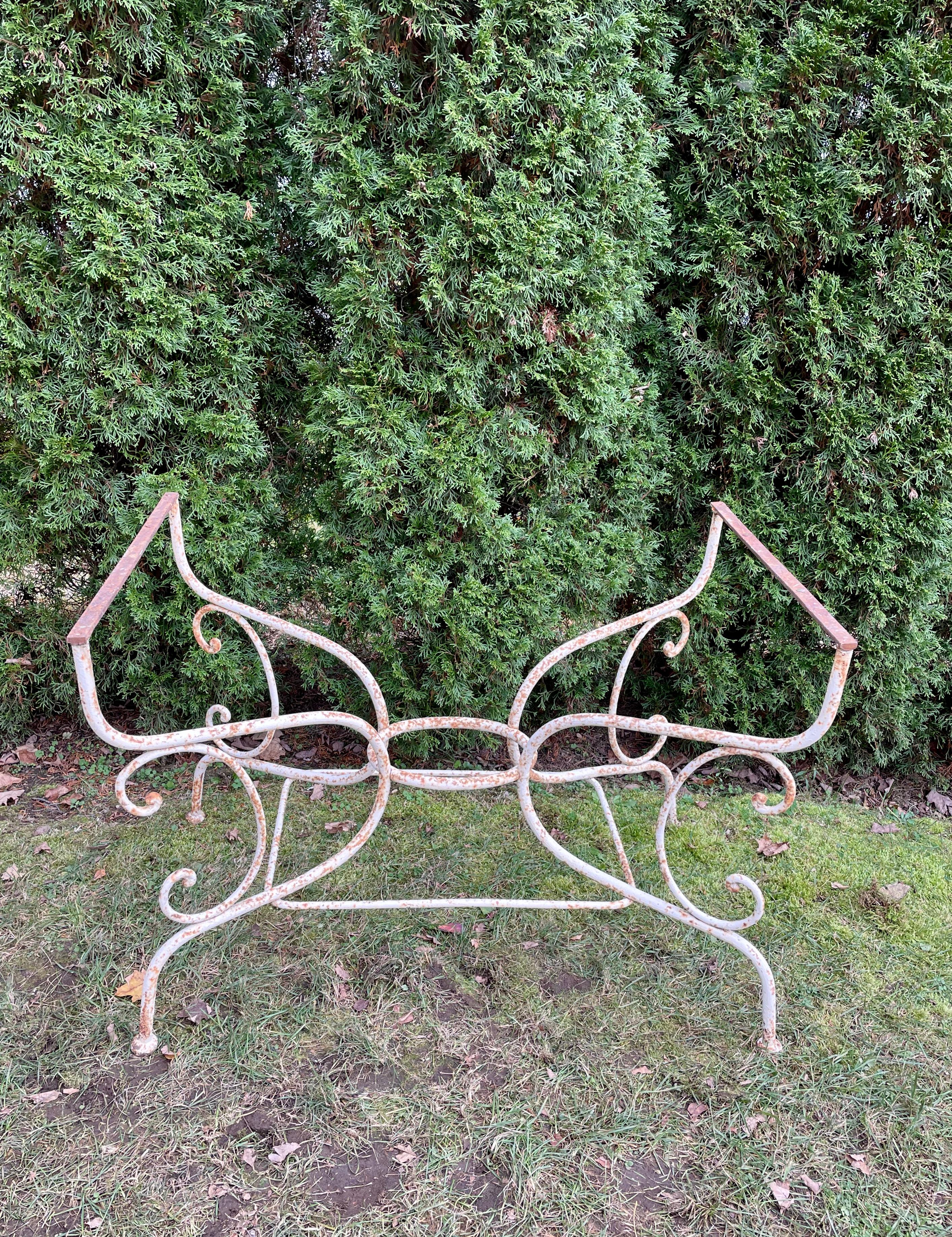 Late 19th C French Wrought Iron Dining Table Base In Good Condition For Sale In Woodbury, CT