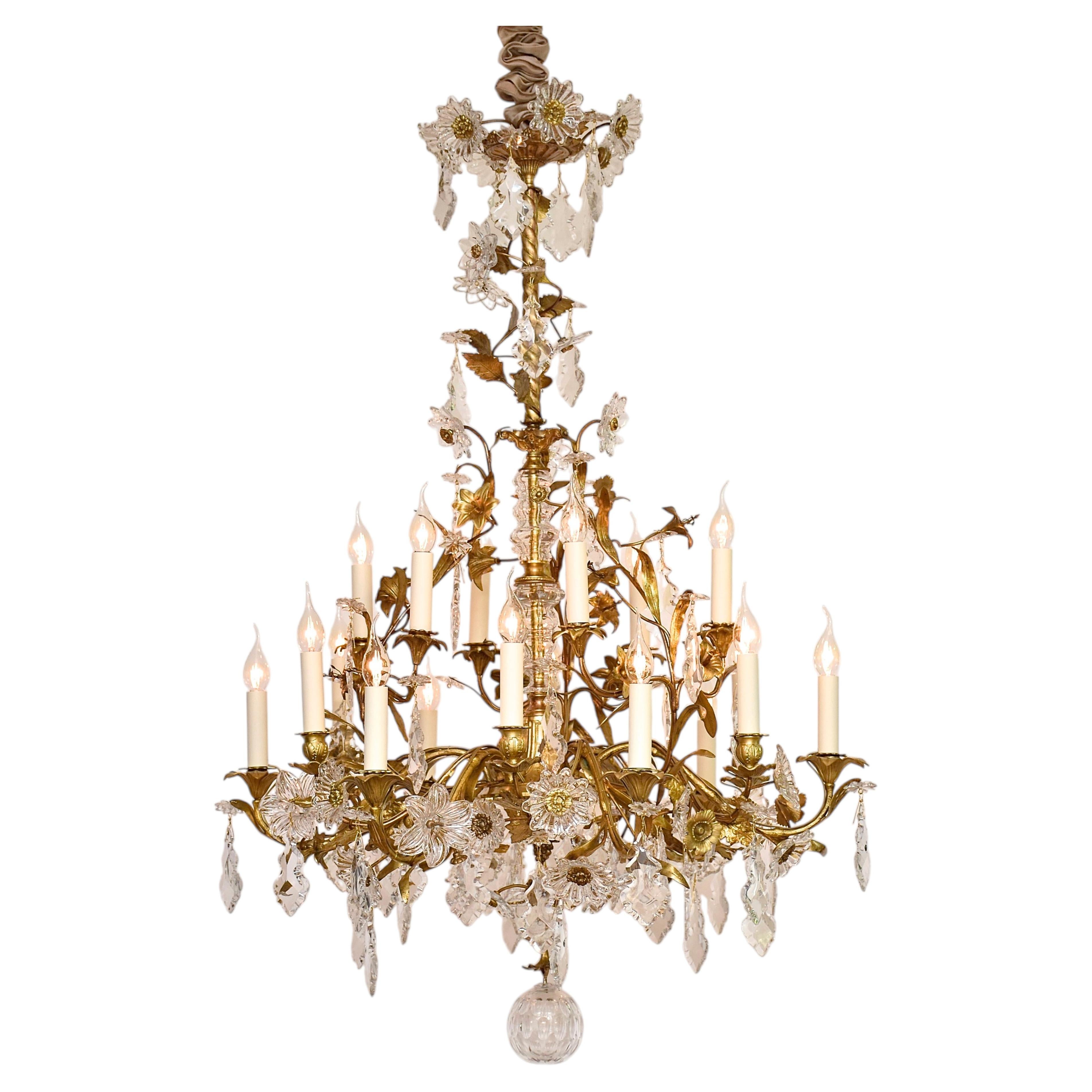 Late 19th Century Crystal and Gilt Bronze French Chandelier