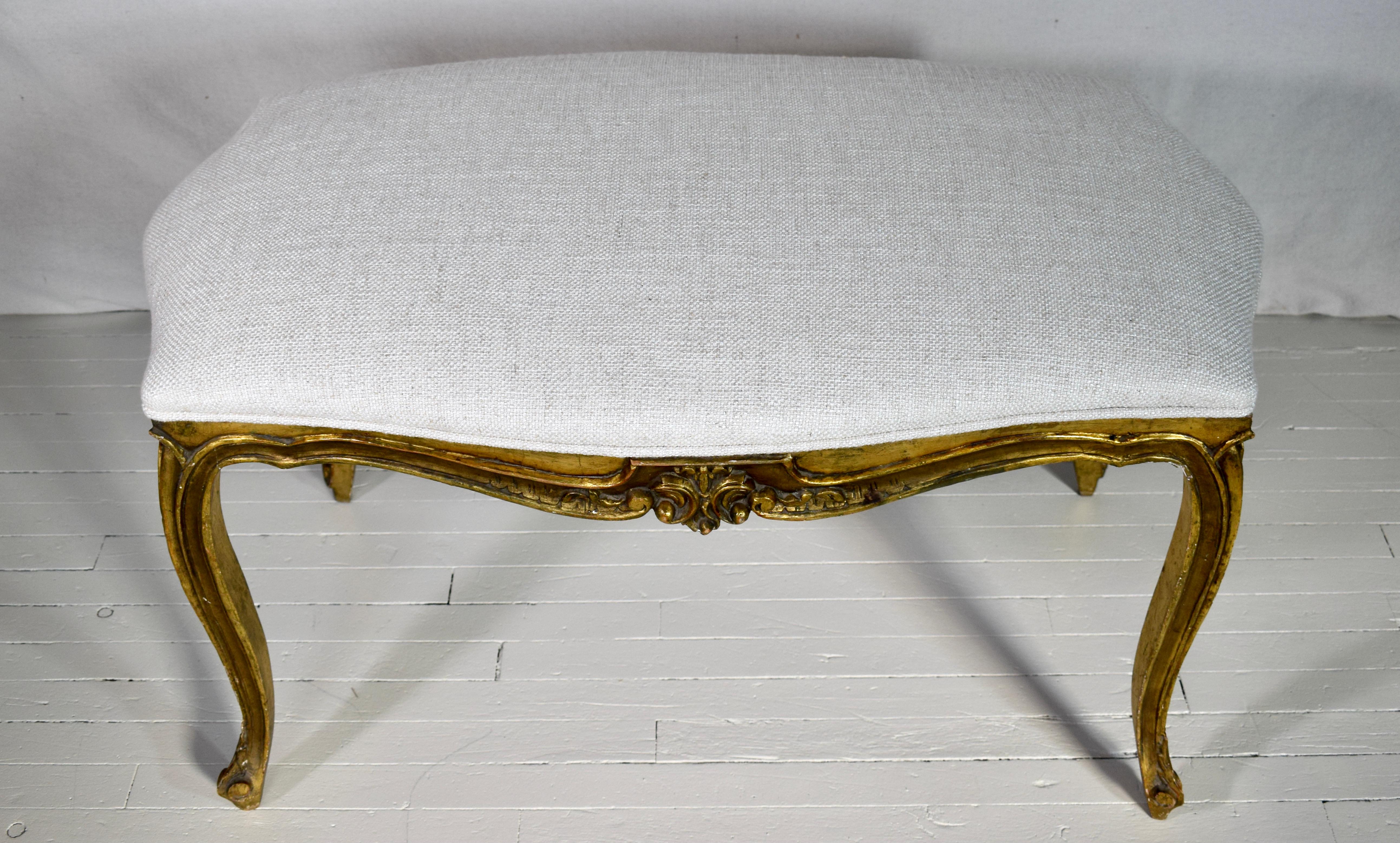 Late 19th C. Louis XV Style Giltwod Bench In Good Condition For Sale In Southampton, NJ