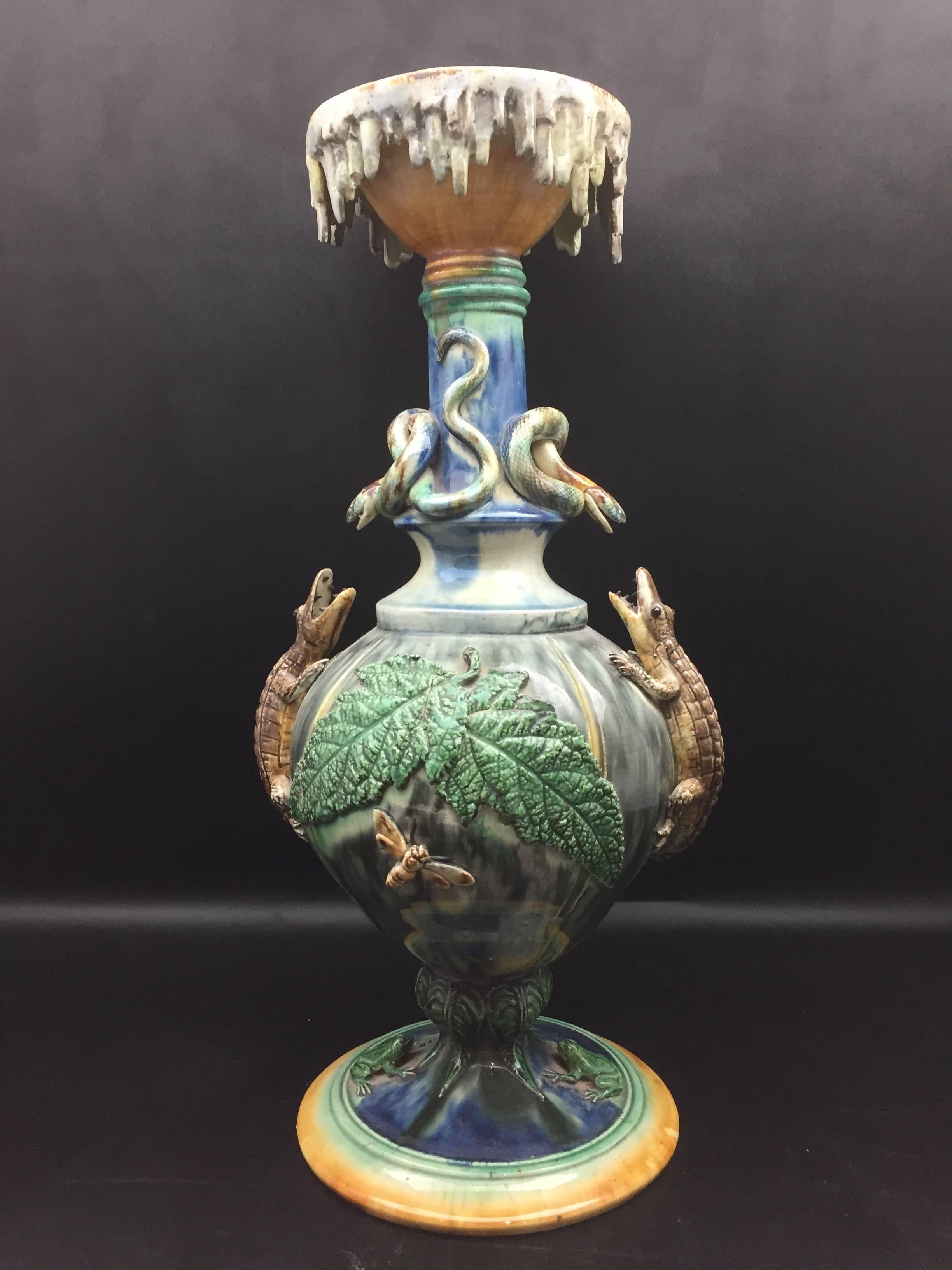 Late 19th Century Majolica Palissy Vase with Snake, Alligator Frog and Bee Decor 2