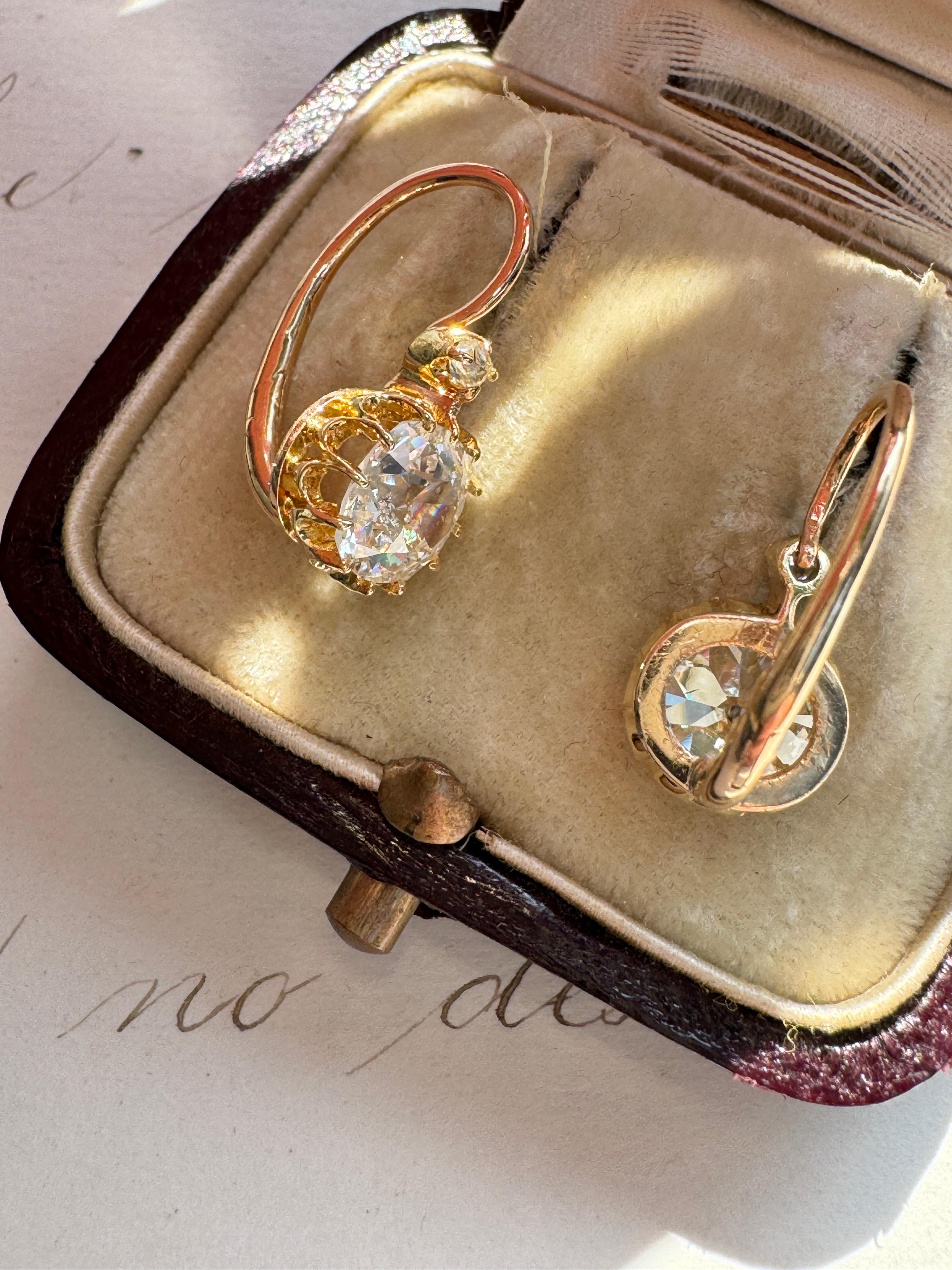 Late 19th C Old Cut Diamond Earrings 2.95 Carats - GIA For Sale 3