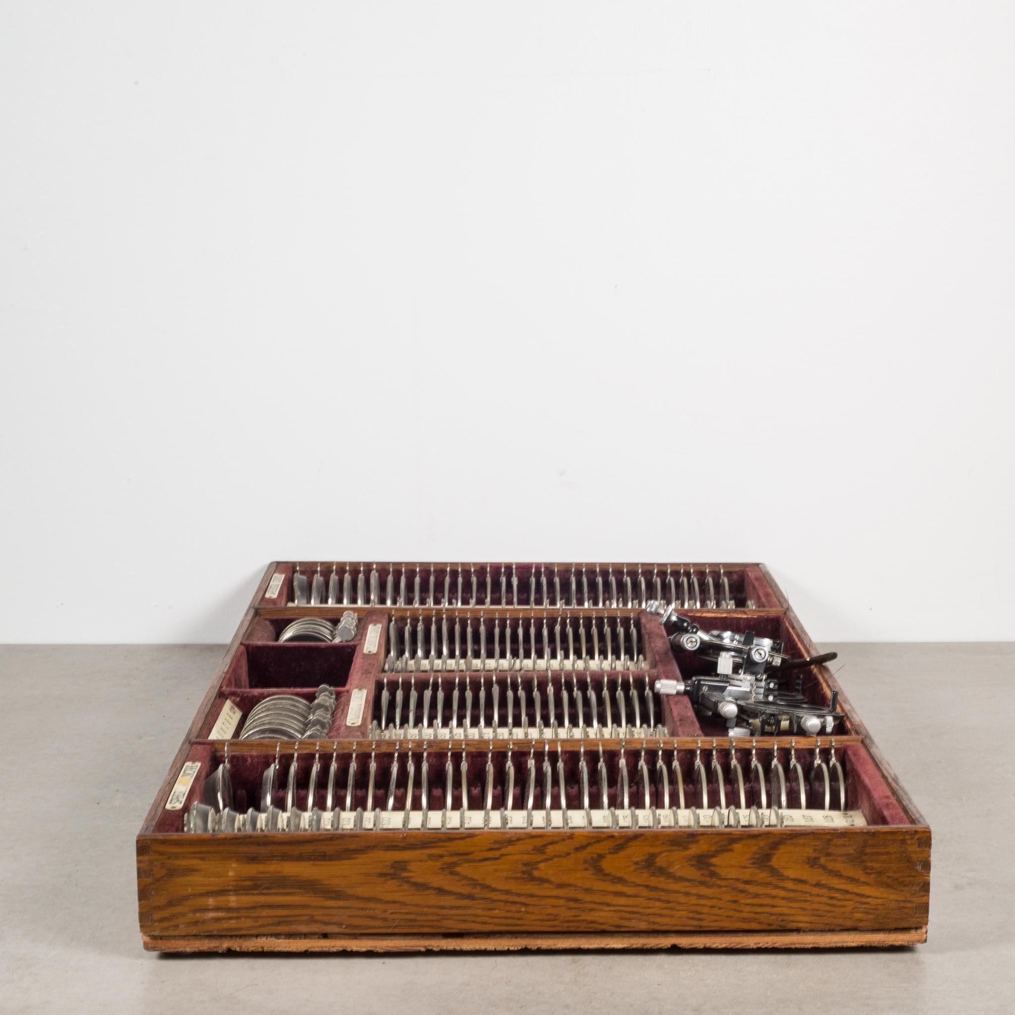 Late 19th c. Optometrist Eye Testing Kit c.1890 For Sale 3
