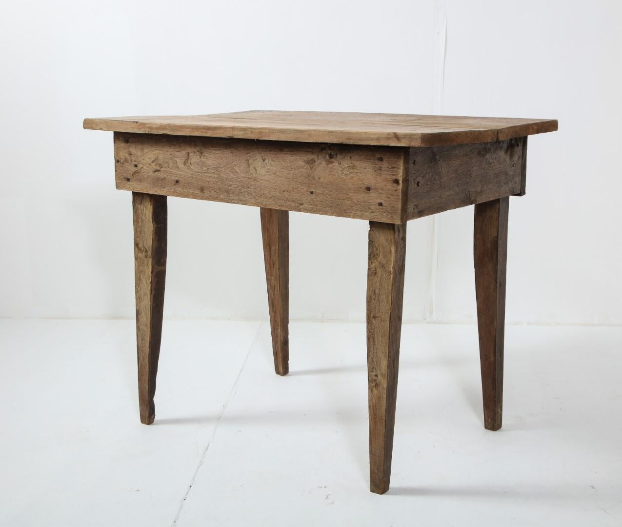Late 19th C. Rustic Oak Side Table with Drawer In Good Condition For Sale In Chicago, IL