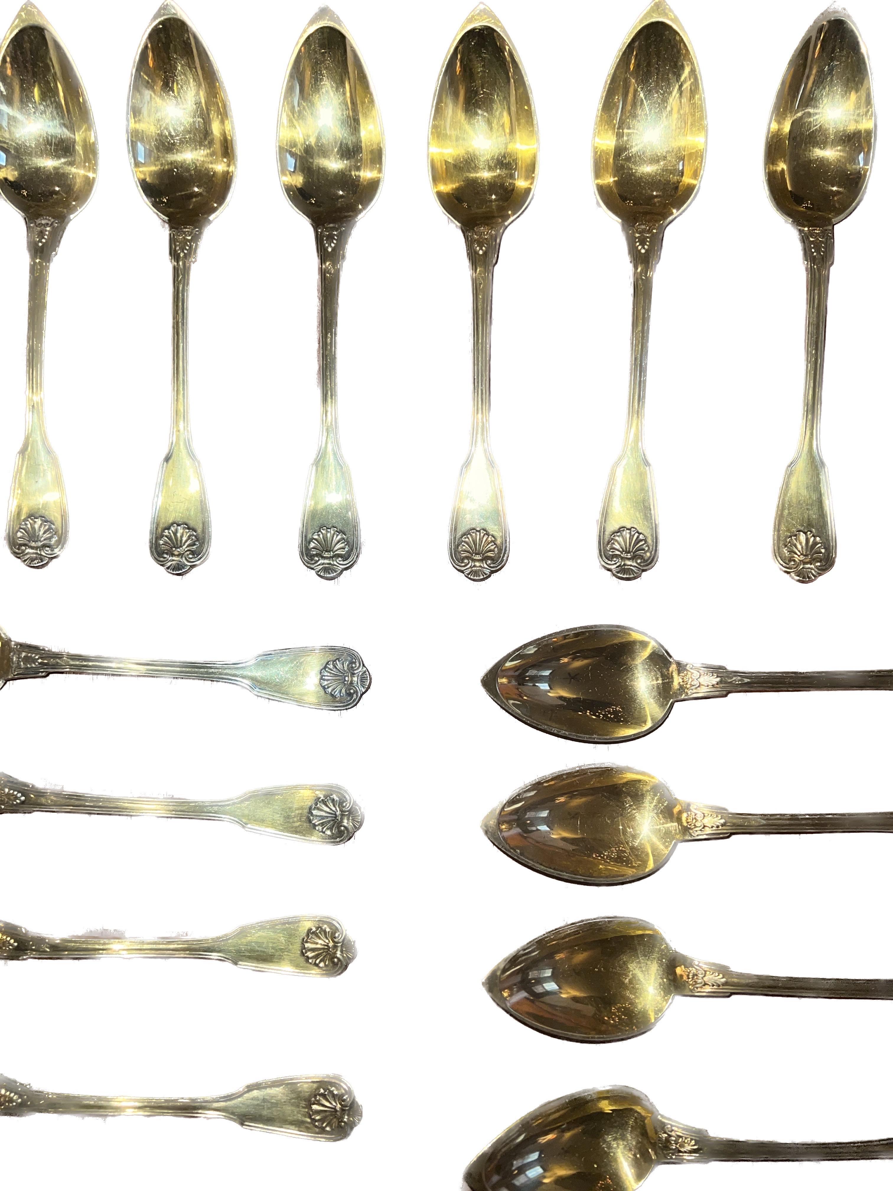 Late 19th C. Shell Pattern Goldwash Sterling Silver 16 Spoons   For Sale 1