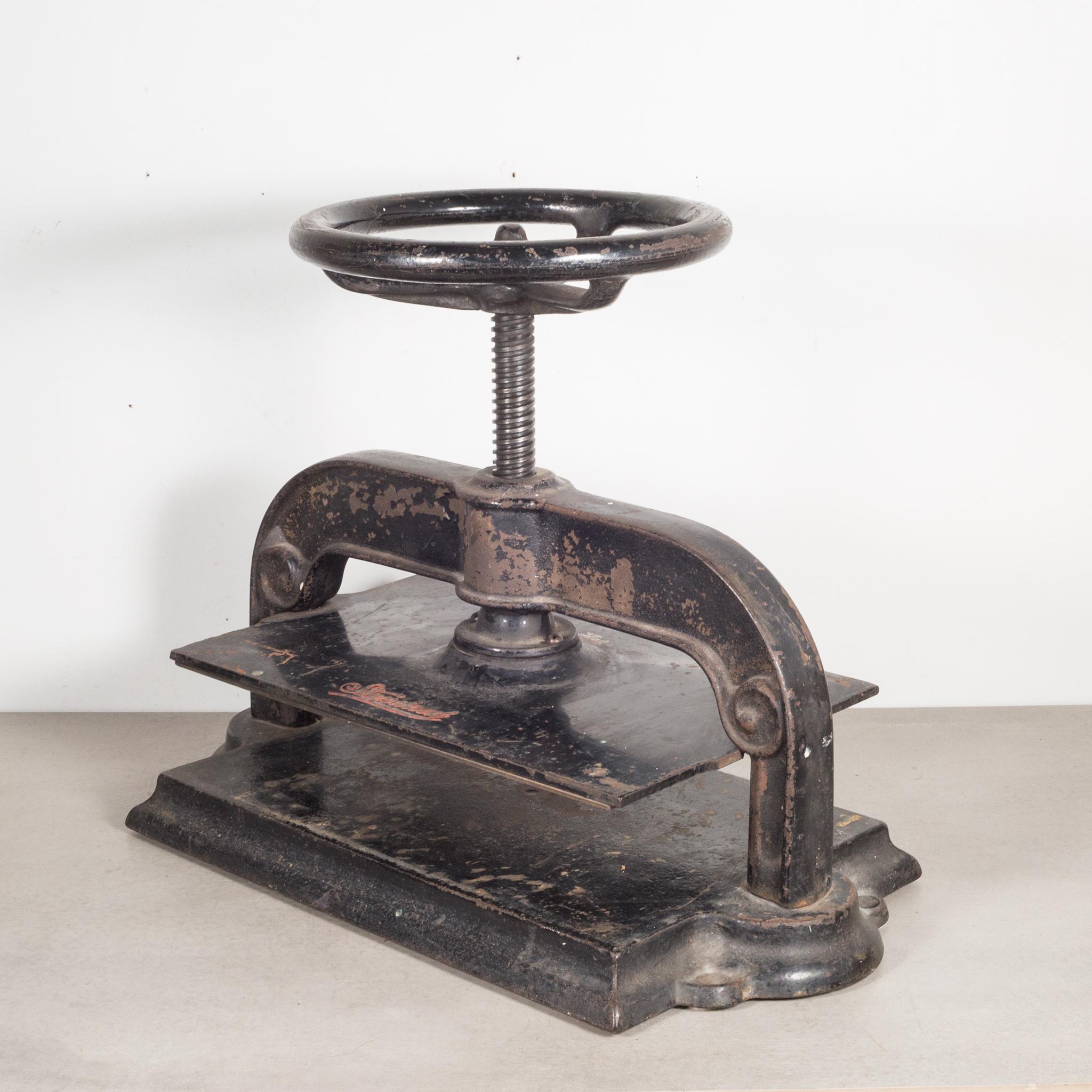 Late 19th C. Victorian Cast Iron Wheel Book Press, c.1890 In Good Condition In San Francisco, CA