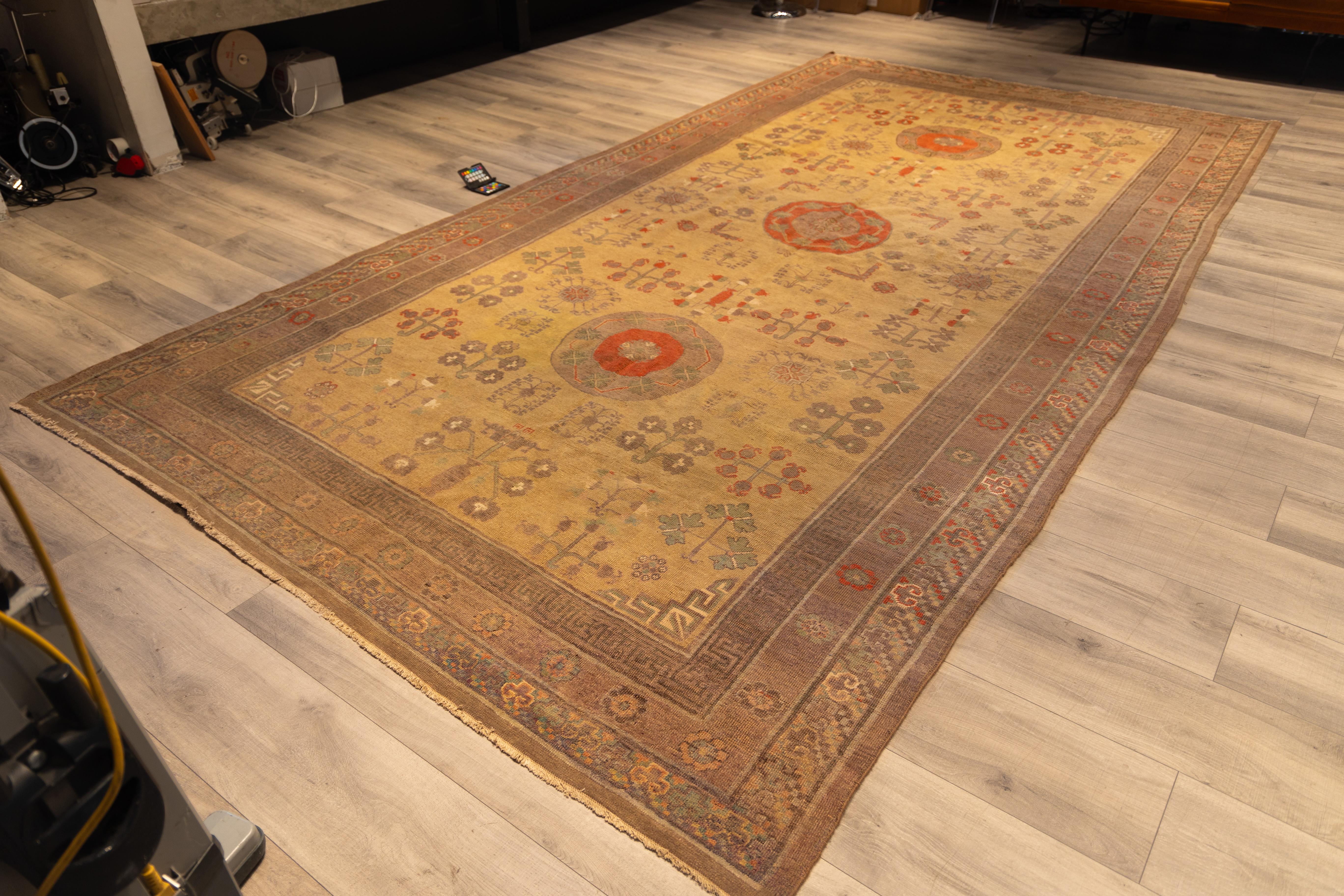 Hand-Woven late 19th cent chinese khotan rug