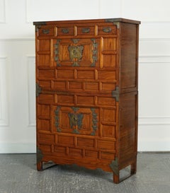 LATE 19TH CENTRY KOREAN ICH'UNG BUTTERFLY WEDDING CABINET CHEST BRASS FITiNGS J1
