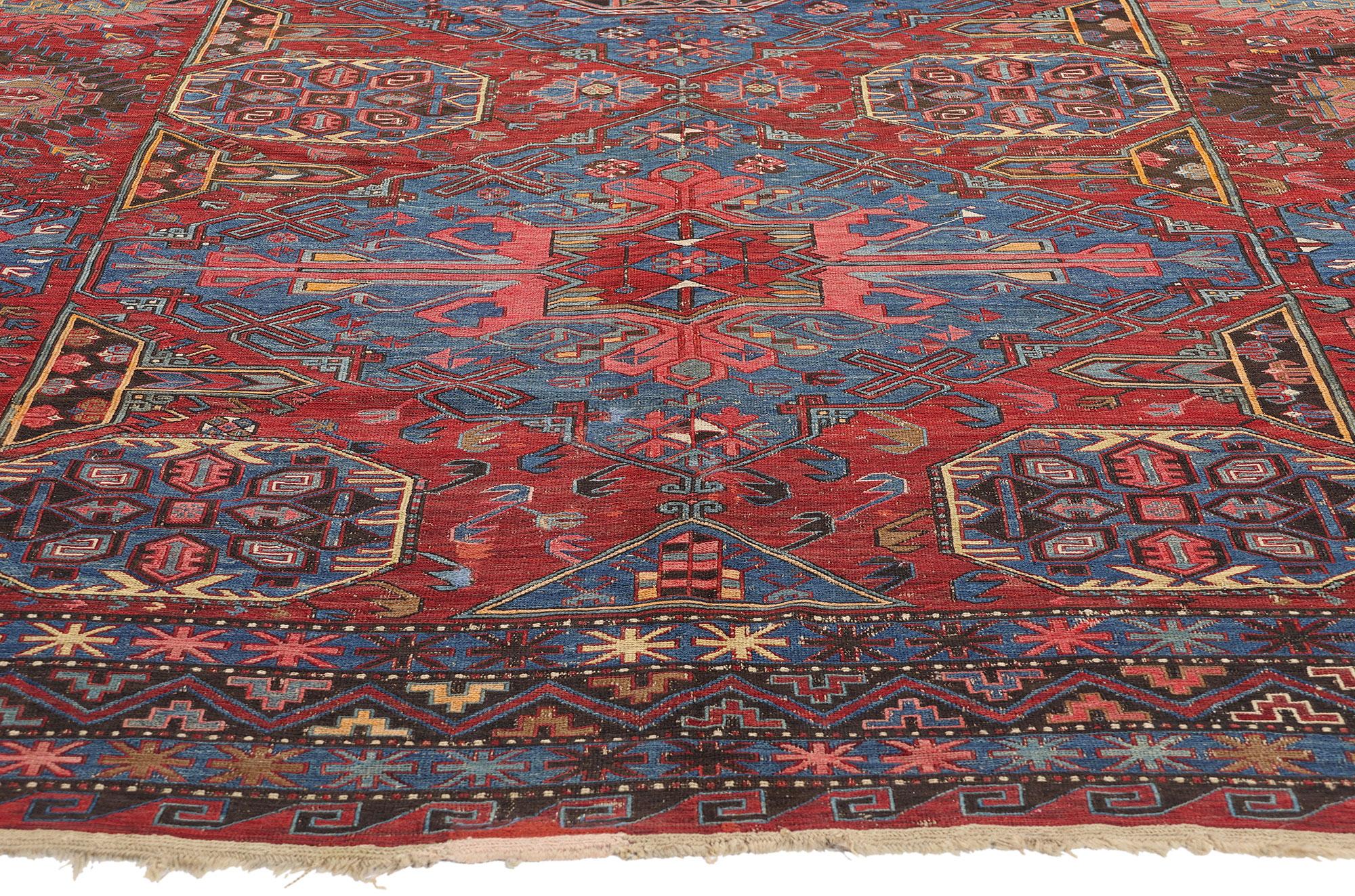 Russo Tappeto Soumak caucasico antico della fine del XIX secolo, 08'06 x 11'05 in vendita