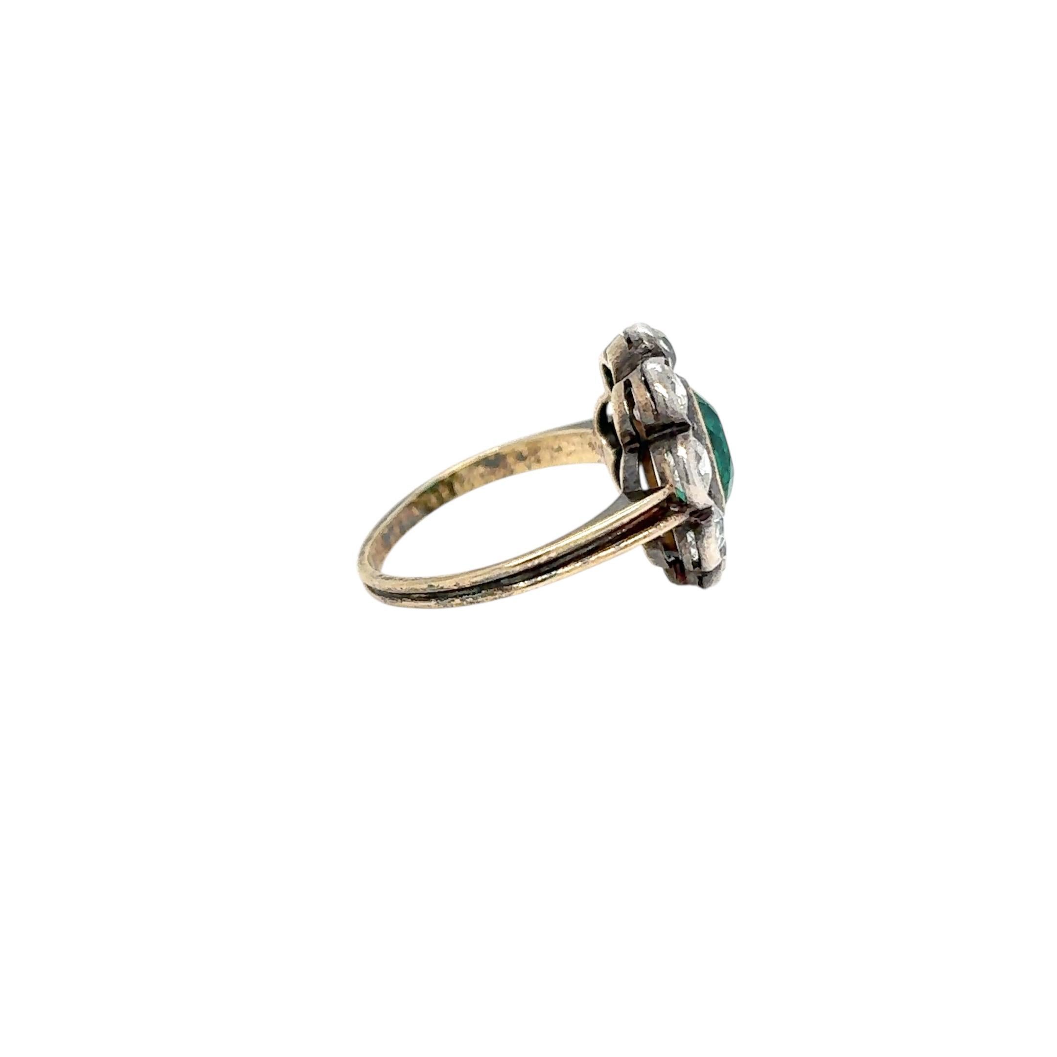 Anello Belle Epoque con diamante smeraldo da 2,00 carati in oro e argento in vendita 4