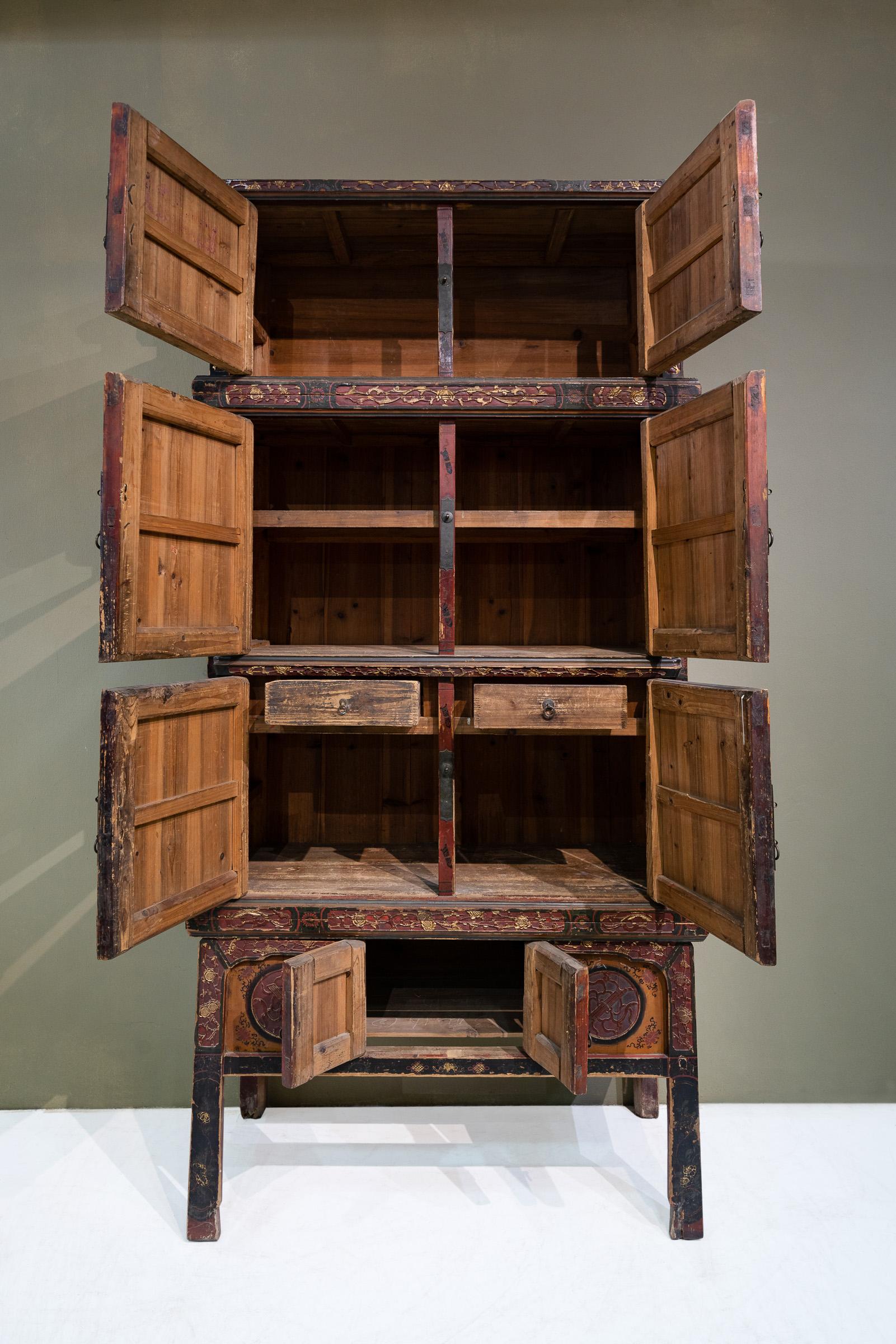 3-stöckiger Schrank aus Fujian, China, spätes 19. Jahrhundert (Chinesisch)