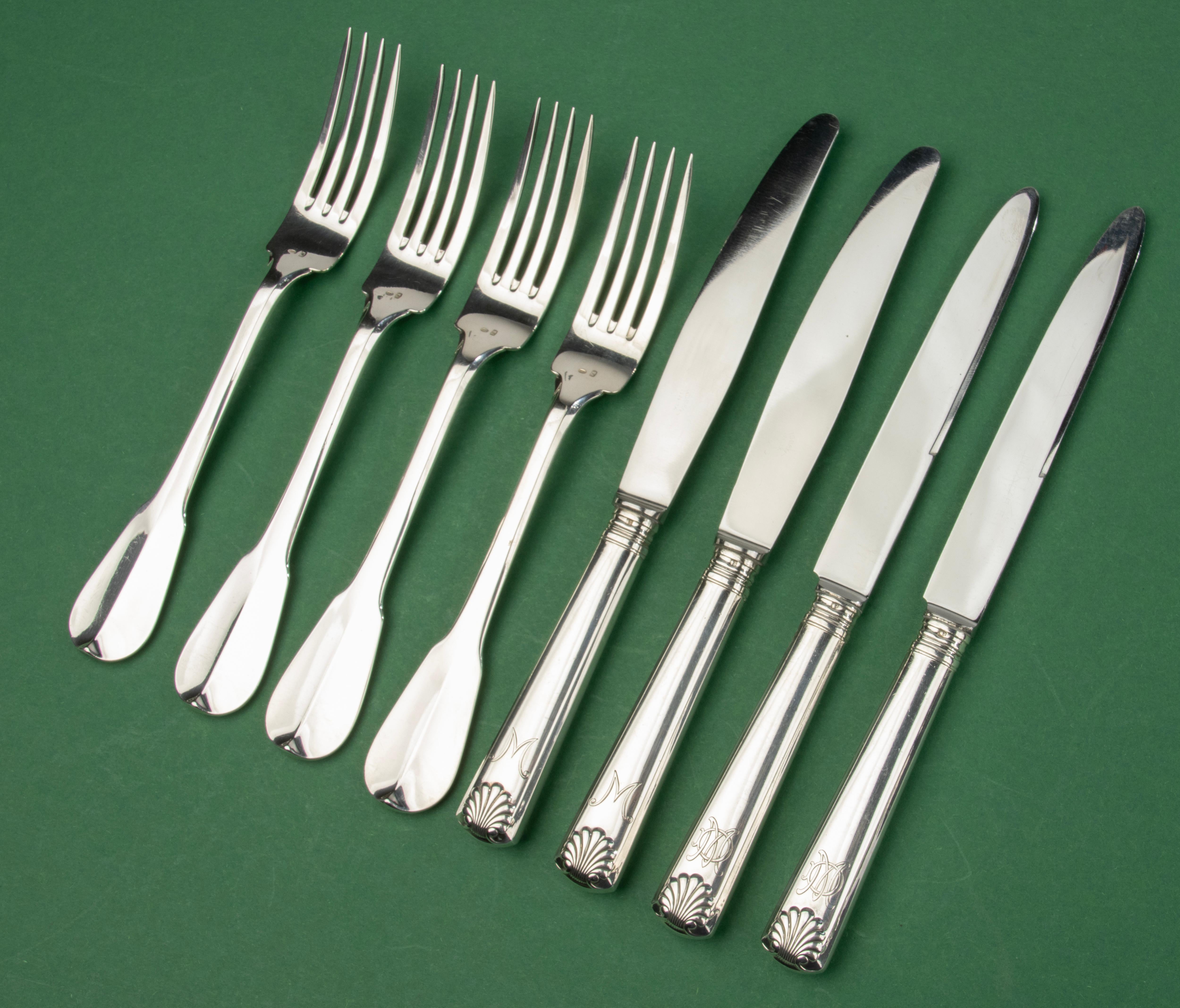 Fin du 19e siècle Service de table en argent de 32 pièces - Wolfers Bruxelles en vente 5