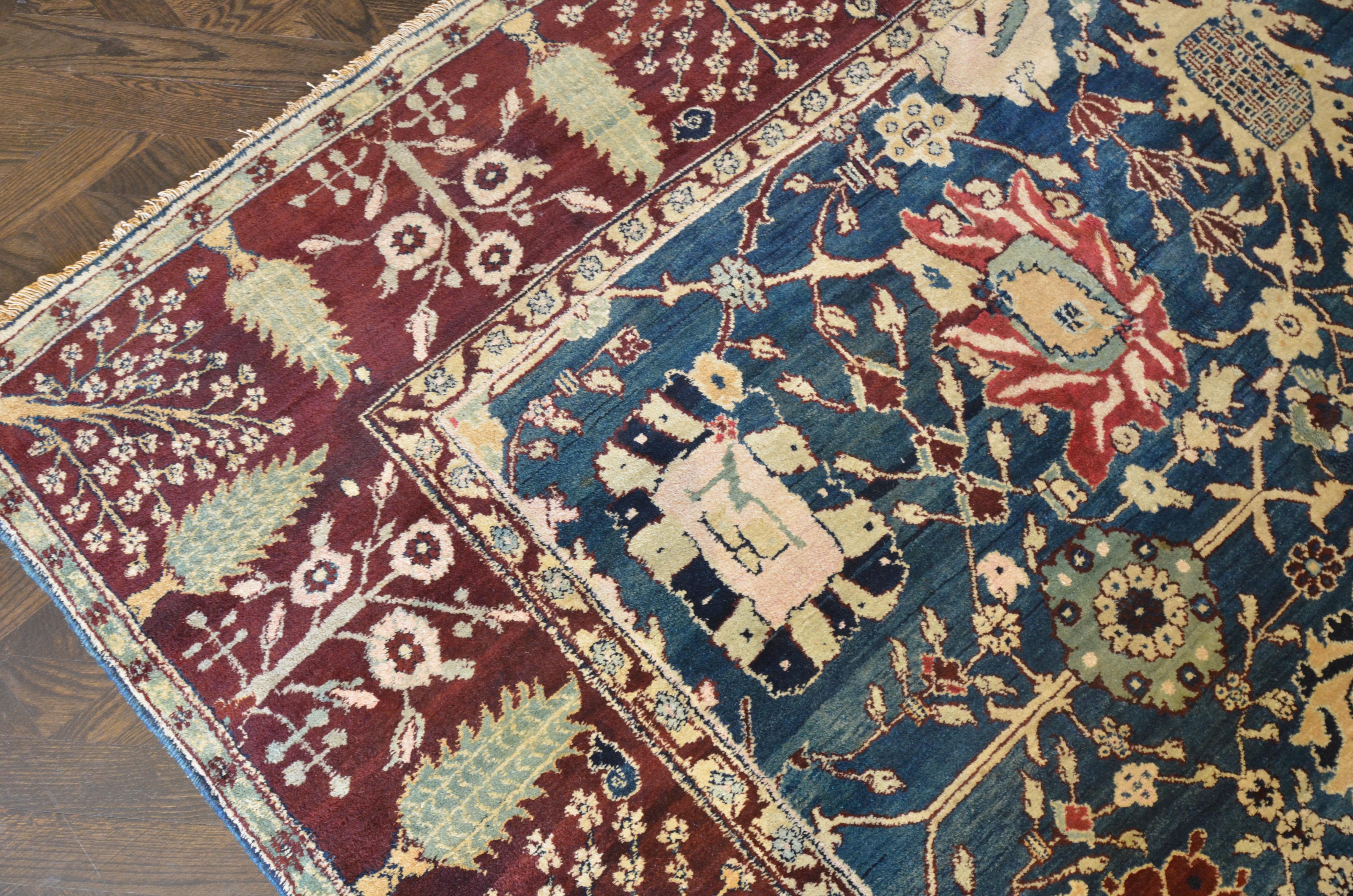Hand-Woven Late 19th Century Agra Rug from North India For Sale