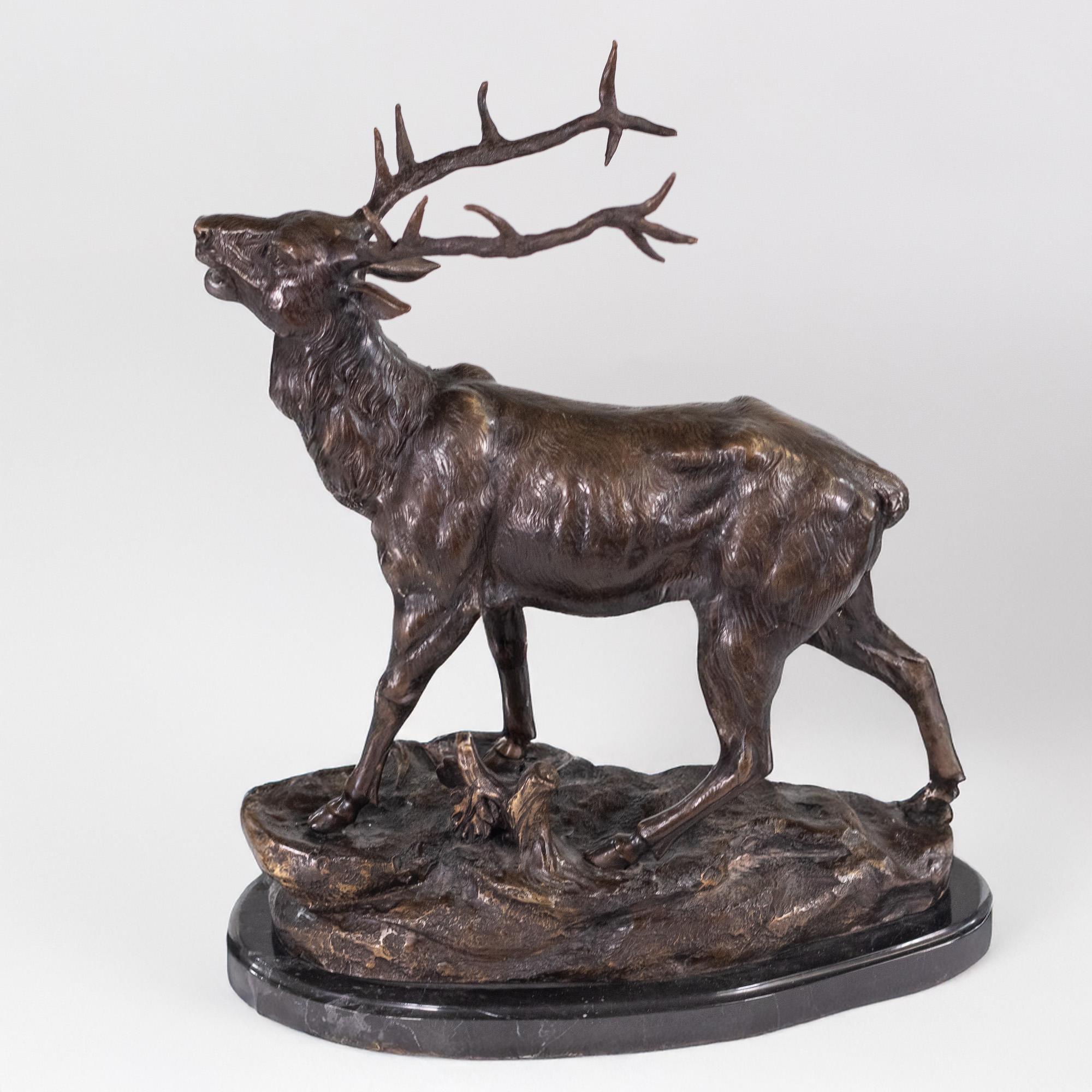 Fait main Sculpture américaine en bronze de la fin du 19e siècle Cerf sauvage sur socle en marbre en vente