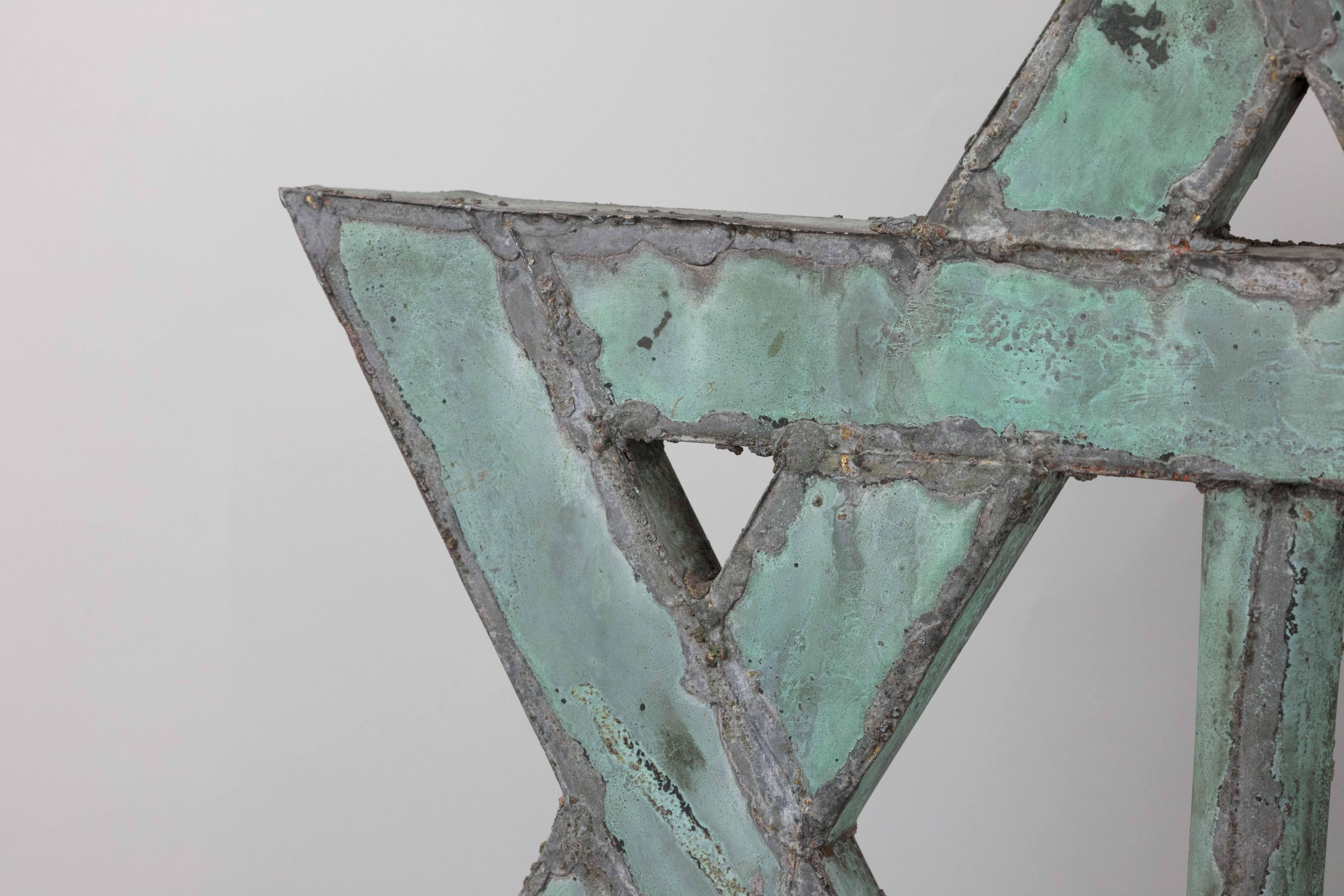 Martelé Épis de faîtage en cuivre américain de la fin du 19e siècle représentant l'étoile de David en vente