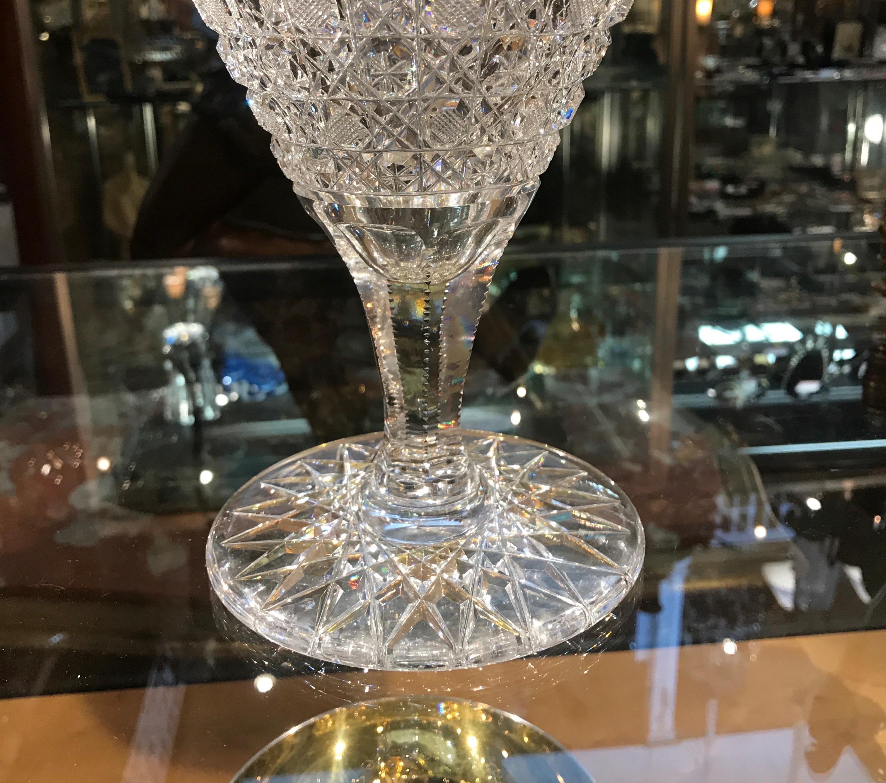 Vase trompette en verre taillé américain de la fin du XIXe siècle 2