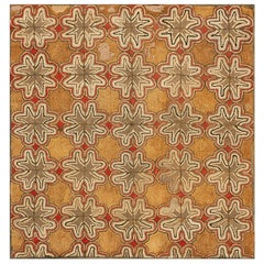 Late 19th Century American Hooked Rug ( 4' 6" x 4' 8" - 137 x 142 )