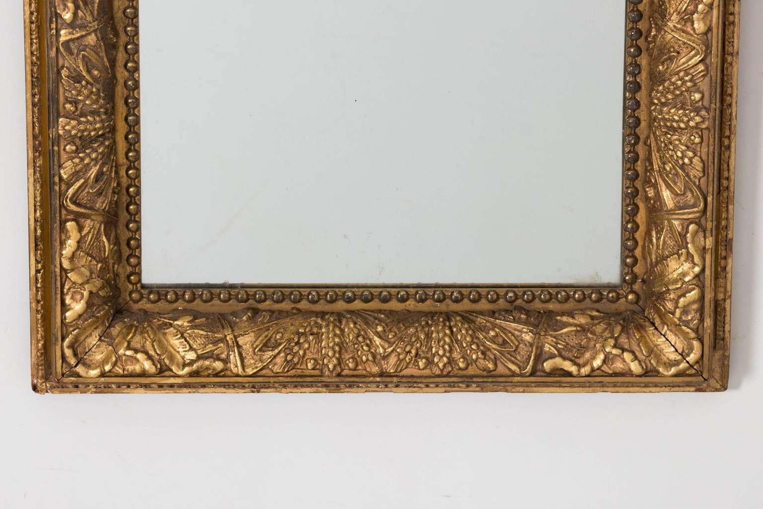 American Classical Late 19th Century American Mirror in a Gilded Frame