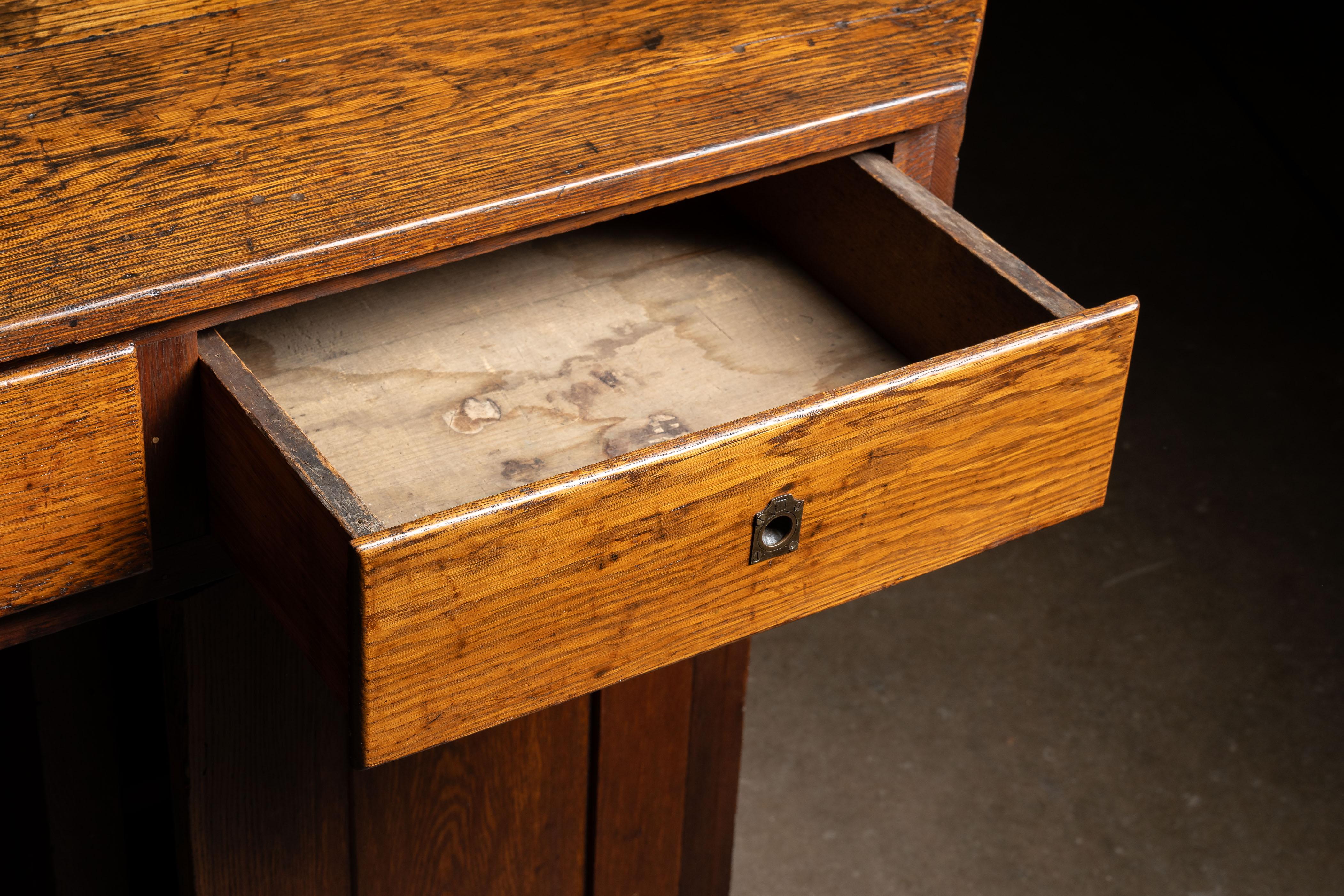 Late 19th Century American Oak Partners Desk For Sale 6