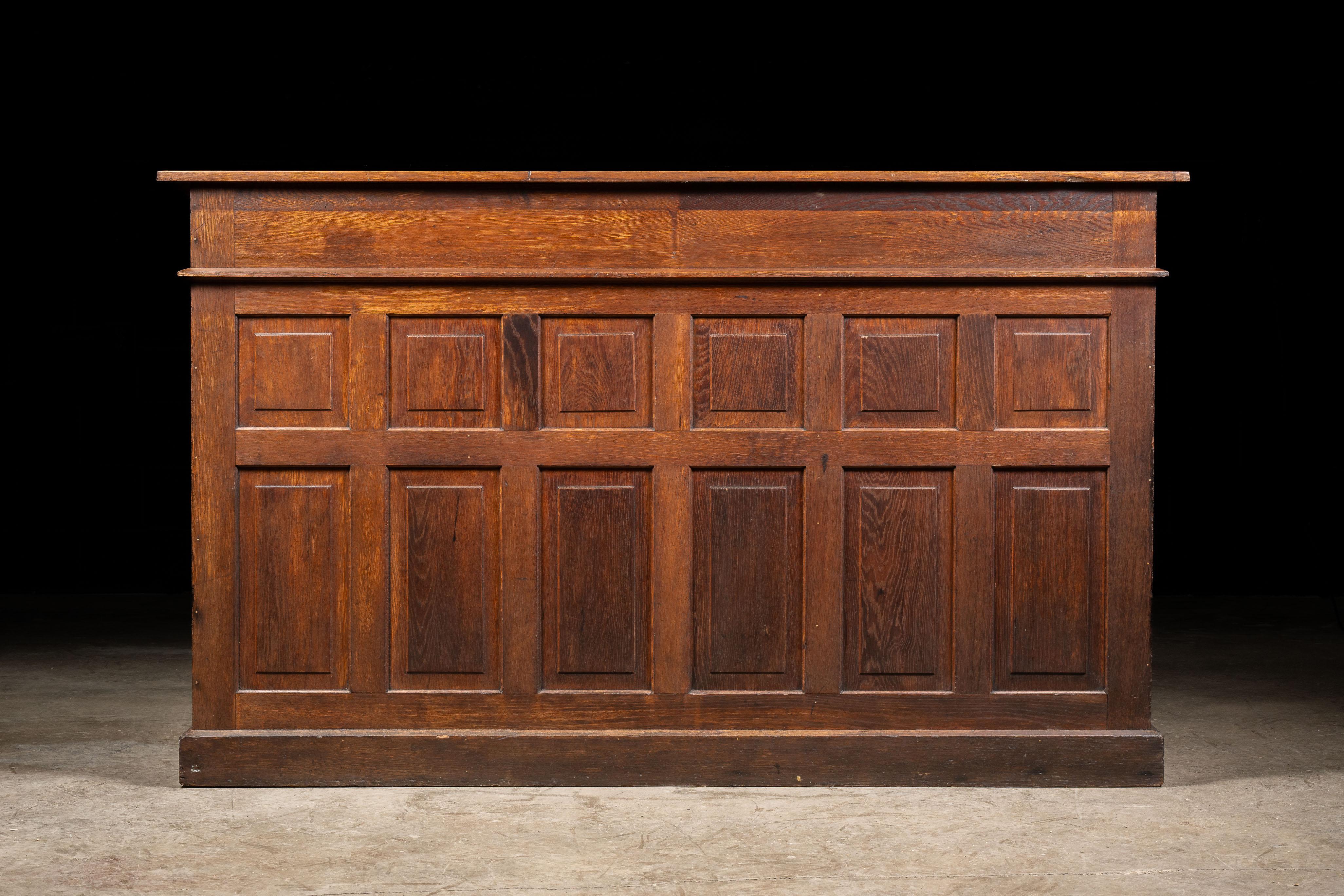 Wood Late 19th Century American Oak Partners Desk For Sale