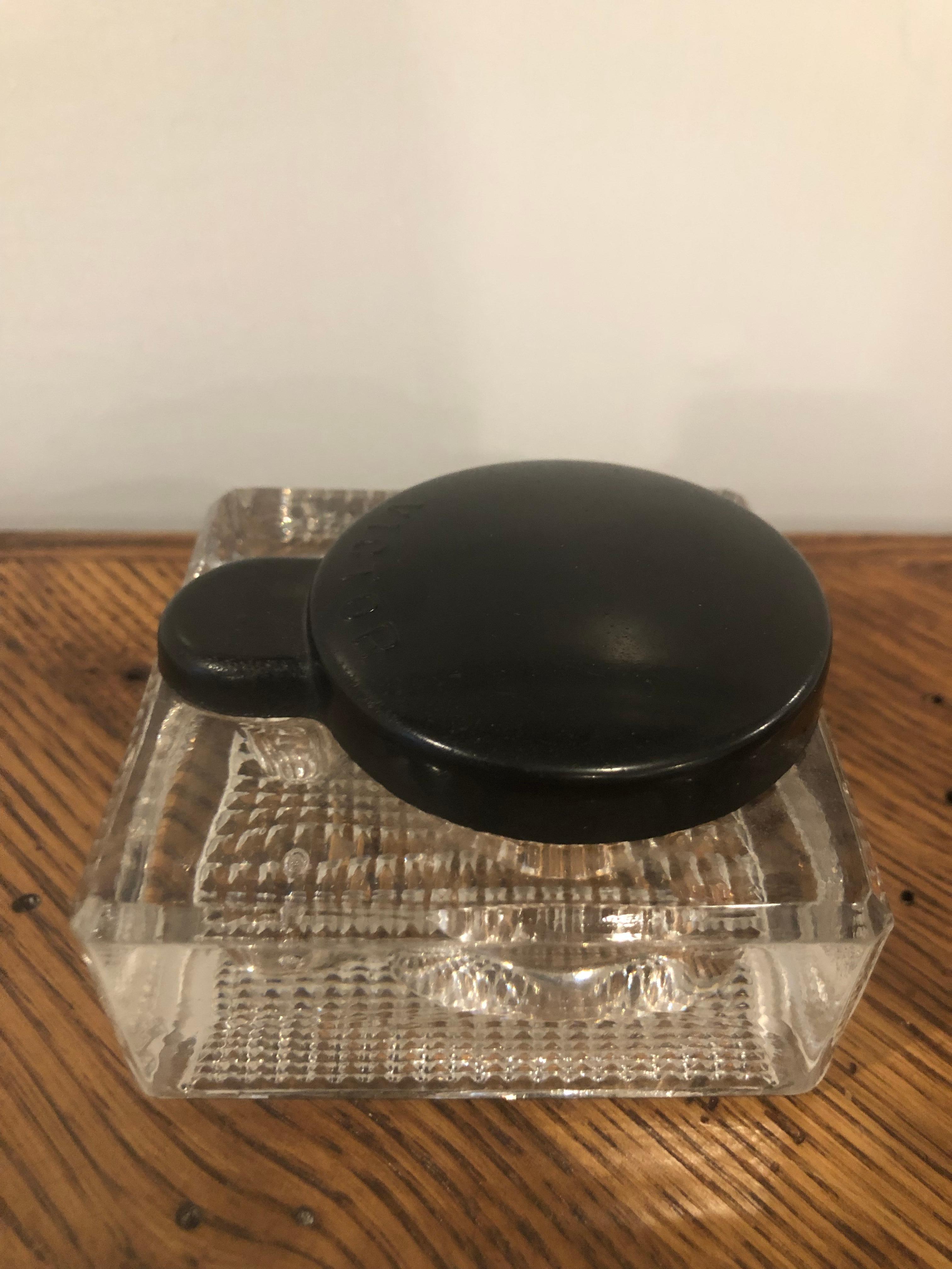 Late 19th Century American Pressed Glass Inkwell For Sale 5